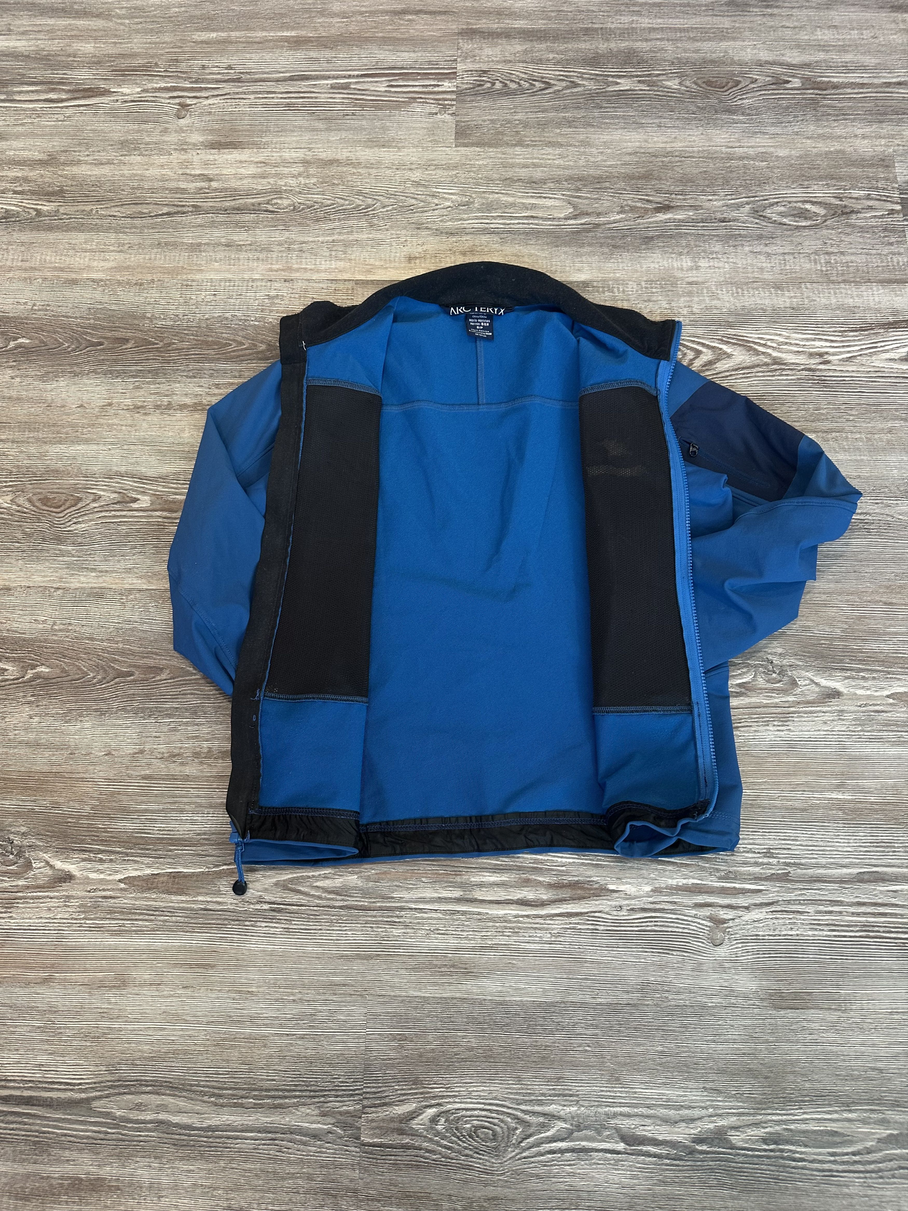 Arc'teryx Vintage Mens Arcteryx Gama Jacket Size S Size US S / EU 44-46 / 1 - 4 Thumbnail