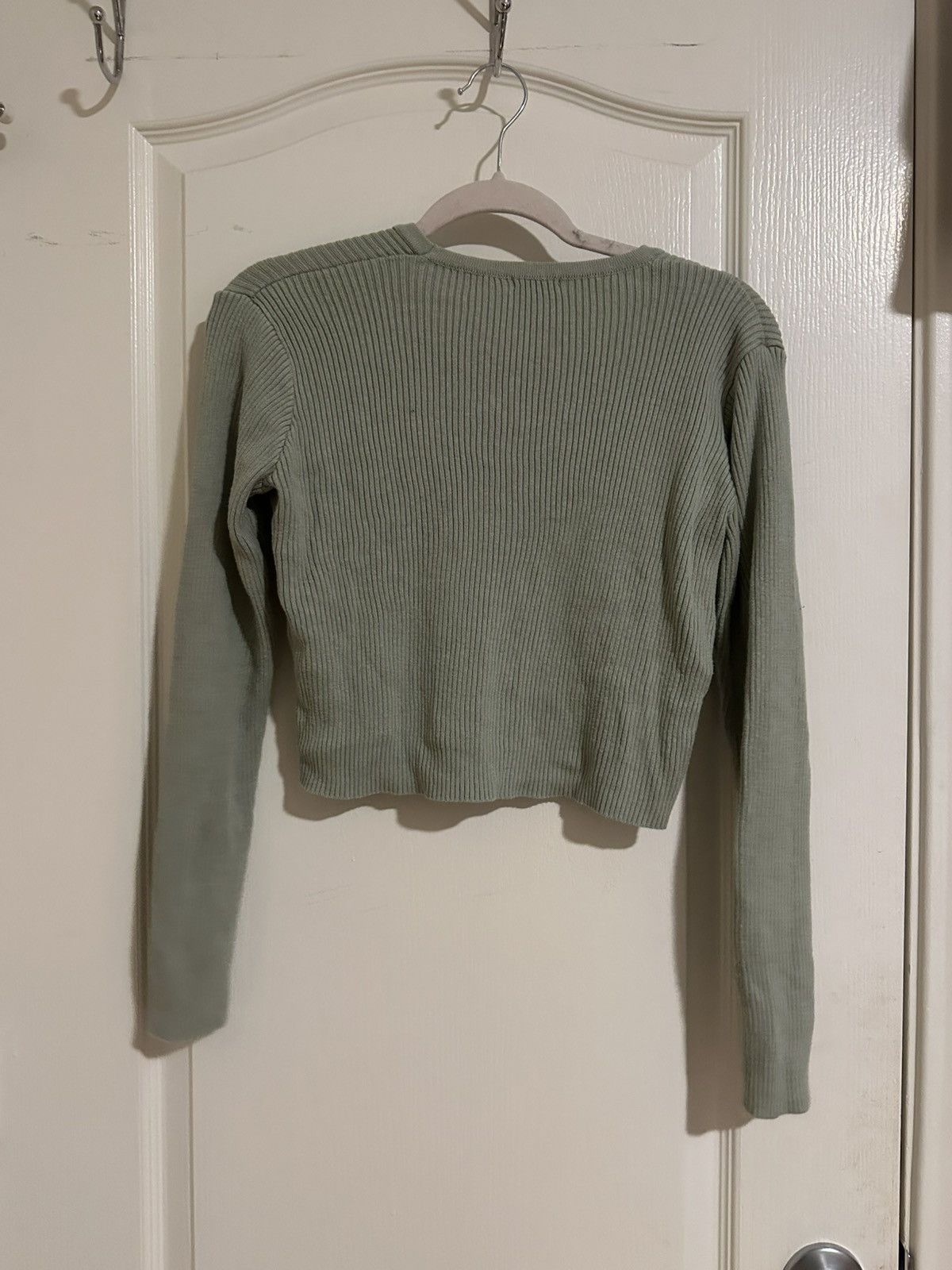 Brandy Melville Brandy melville cropped cardigan Size S / US 4 / IT 40 - 3 Thumbnail