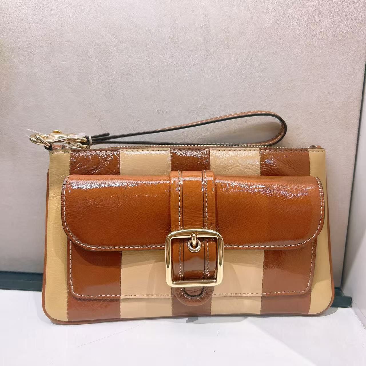 Coach Ashton Wristlet With Striped Patchwork CDY08 Size ONE SIZE - 1 Thumbnail