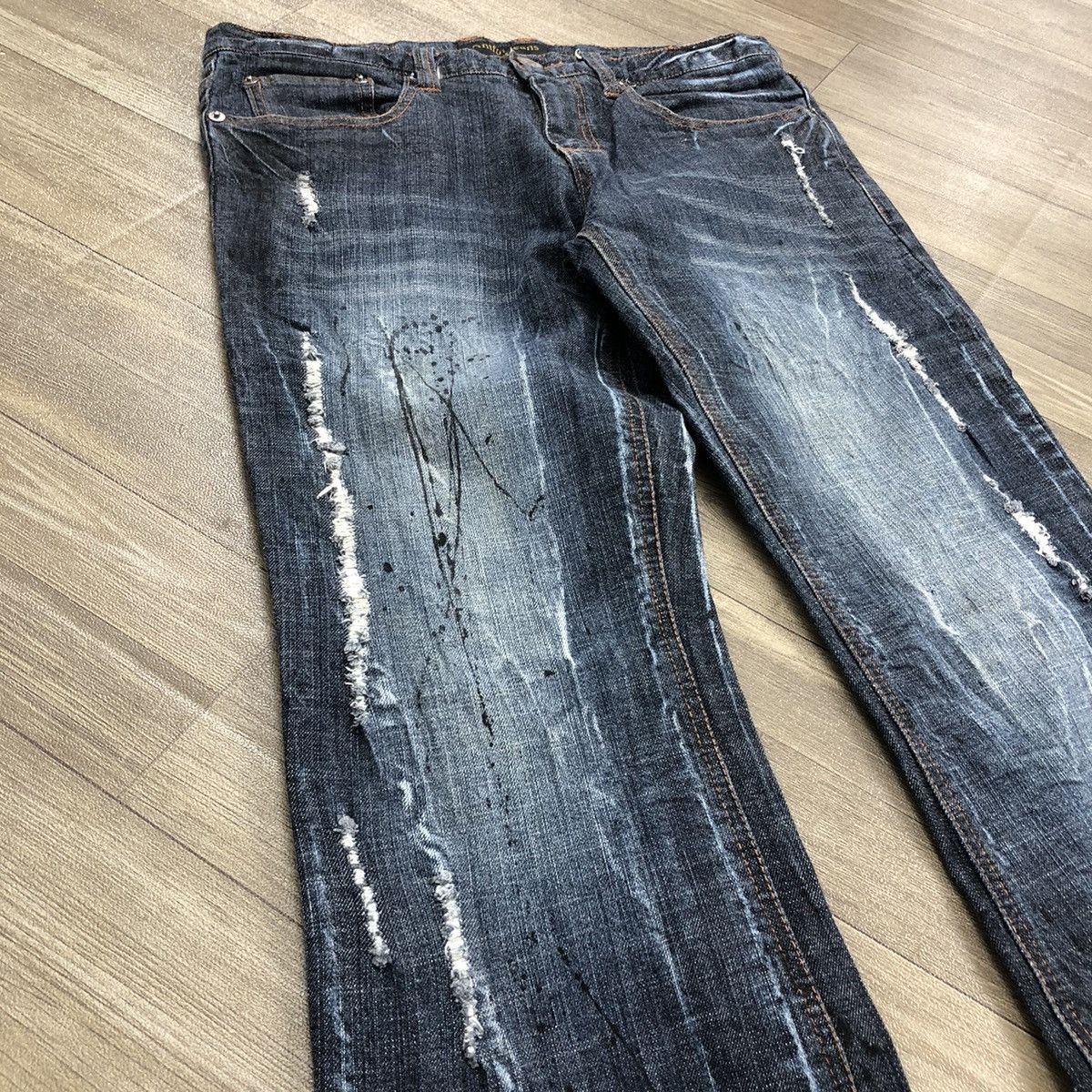 Japanese Brand 2000s Antfui Distressed Painted Lgb Goa Bootcut Flared Jeans Size US 28 / EU 44 - 3 Thumbnail