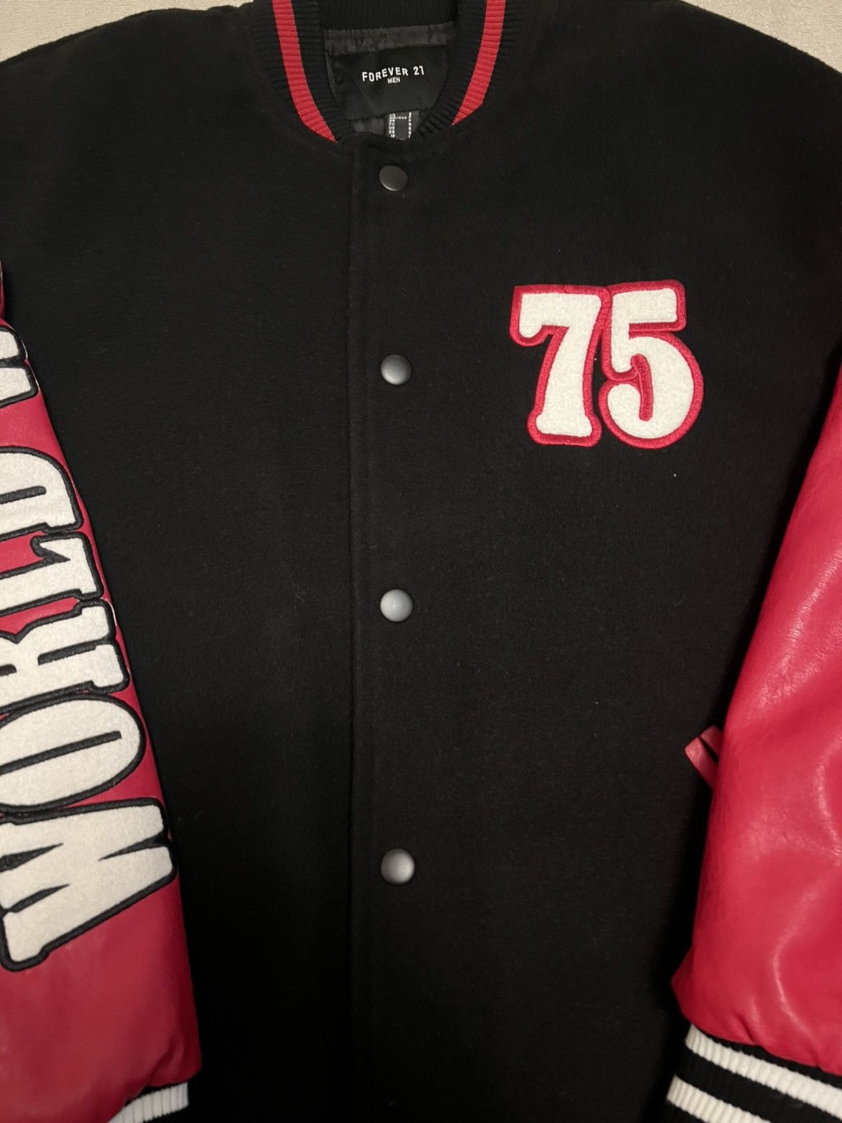 Forever 21 Forever 21 jacket size small Size US S / EU 44-46 / 1 - 5 Thumbnail