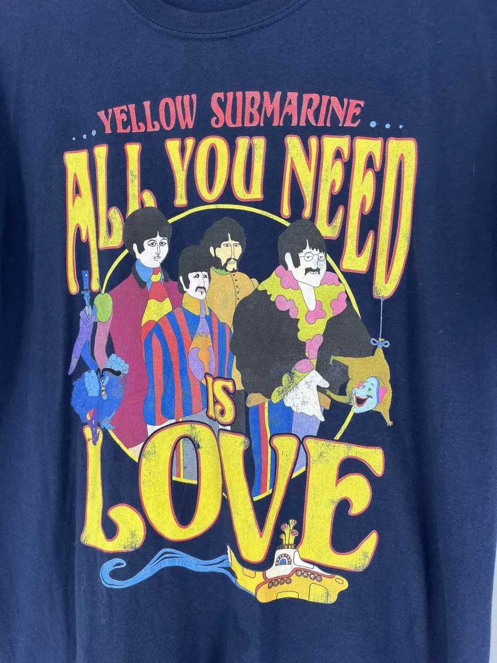 Band Tees Vintage Y2K The Beatles All You Need Thrashed Rock Size US XL / EU 56 / 4 - 7 Thumbnail