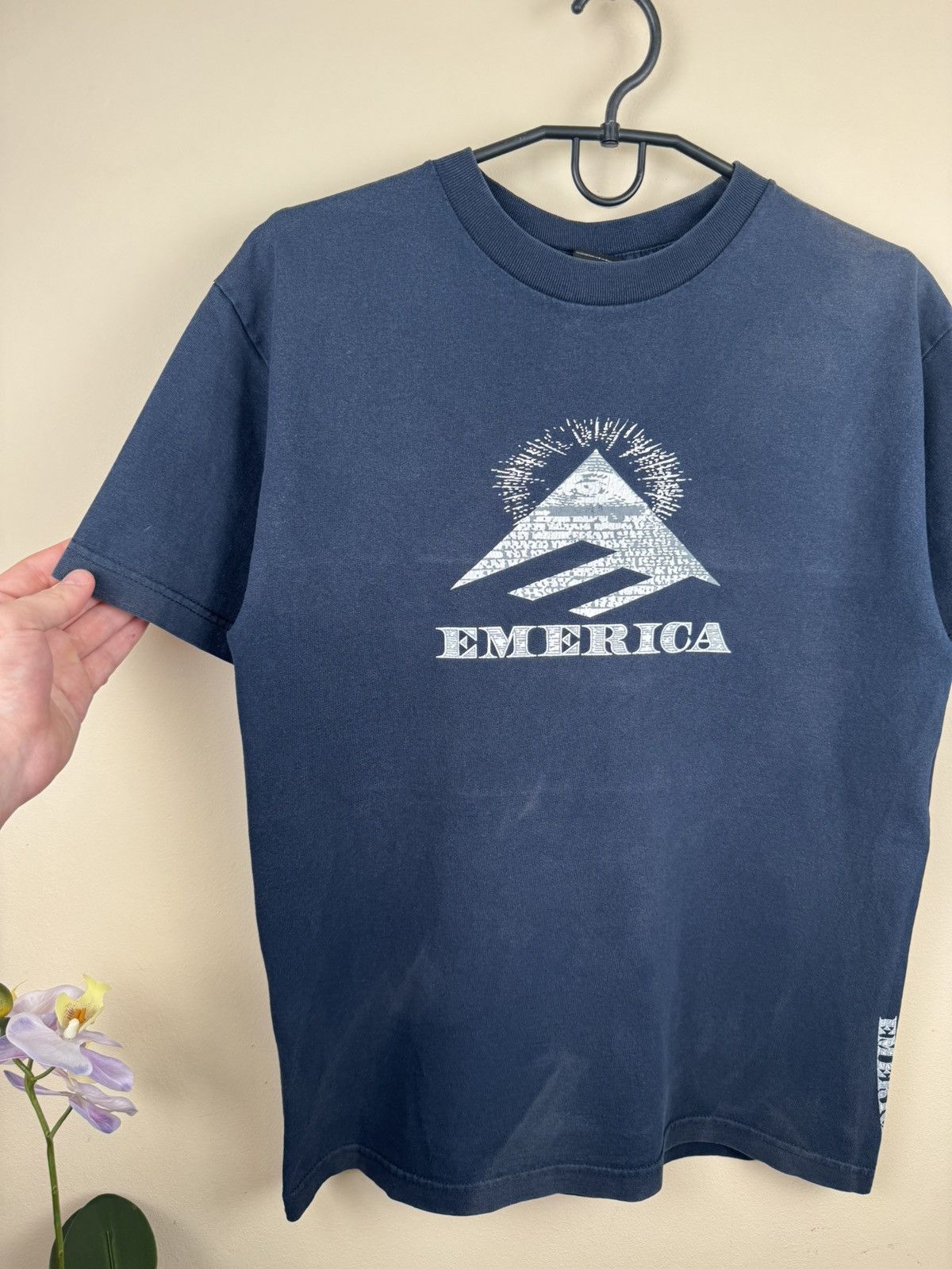 Emerica Vintage Emerica T shirt Skateboarding Mason Pyramide M Blue Size US M / EU 48-50 / 2 - 11 Thumbnail