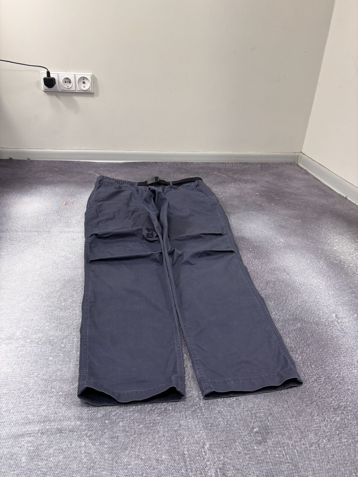 Polo Ralph Lauren Polo Ralph Lauren Men’s Navy Blue Classic Fit Belted Pants Size US 36 / EU 52 - 3 Thumbnail
