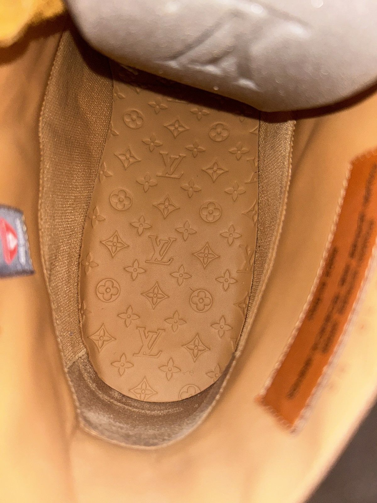 Louis Vuitton Louis Vuitton x Timberland US 10 Size US 10 / EU 43 - 15 Thumbnail