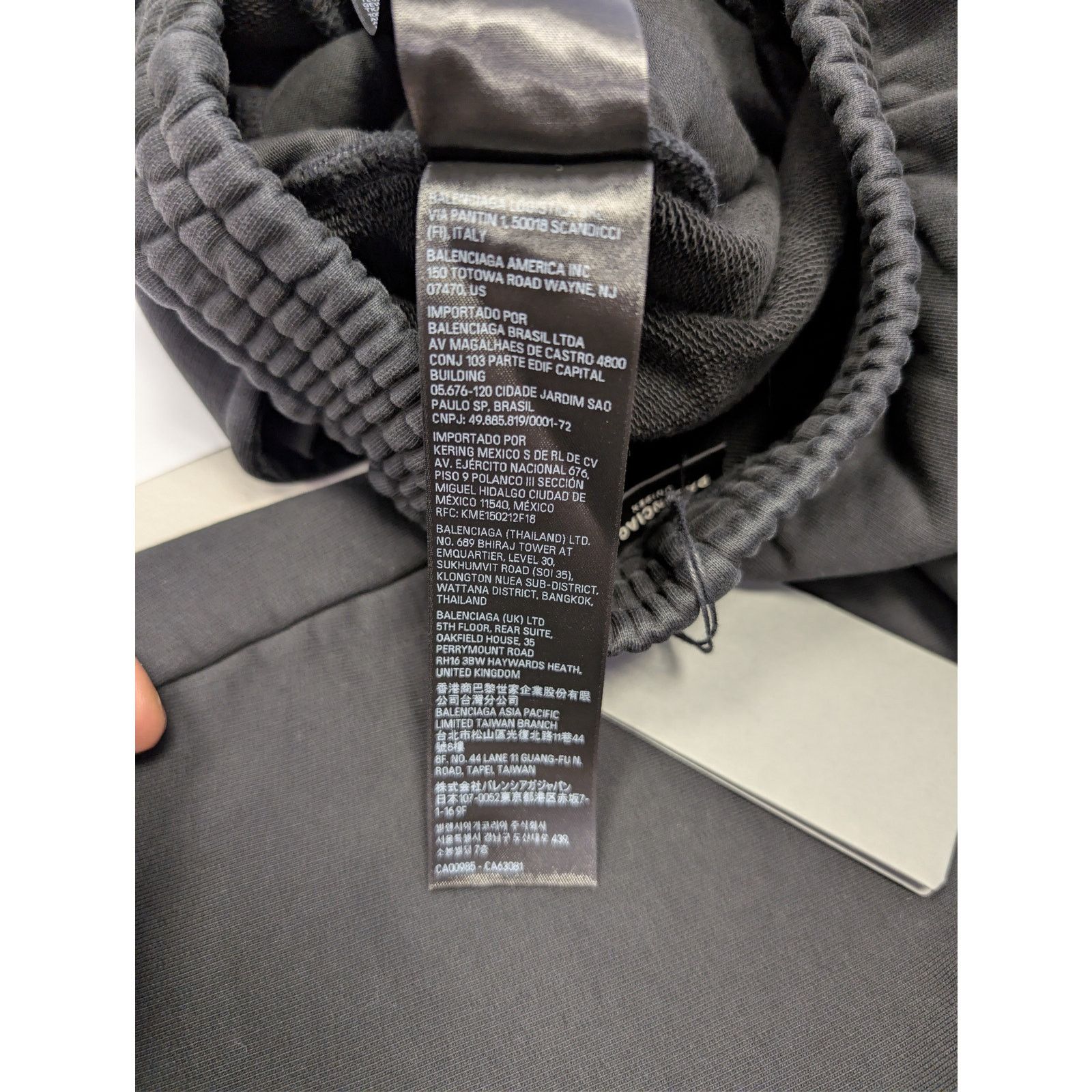 Balenciaga o1rshd1 Activewear Molleton Archetype Baggy Sweatpants Black Size US 30 / EU 46 - 21 Thumbnail