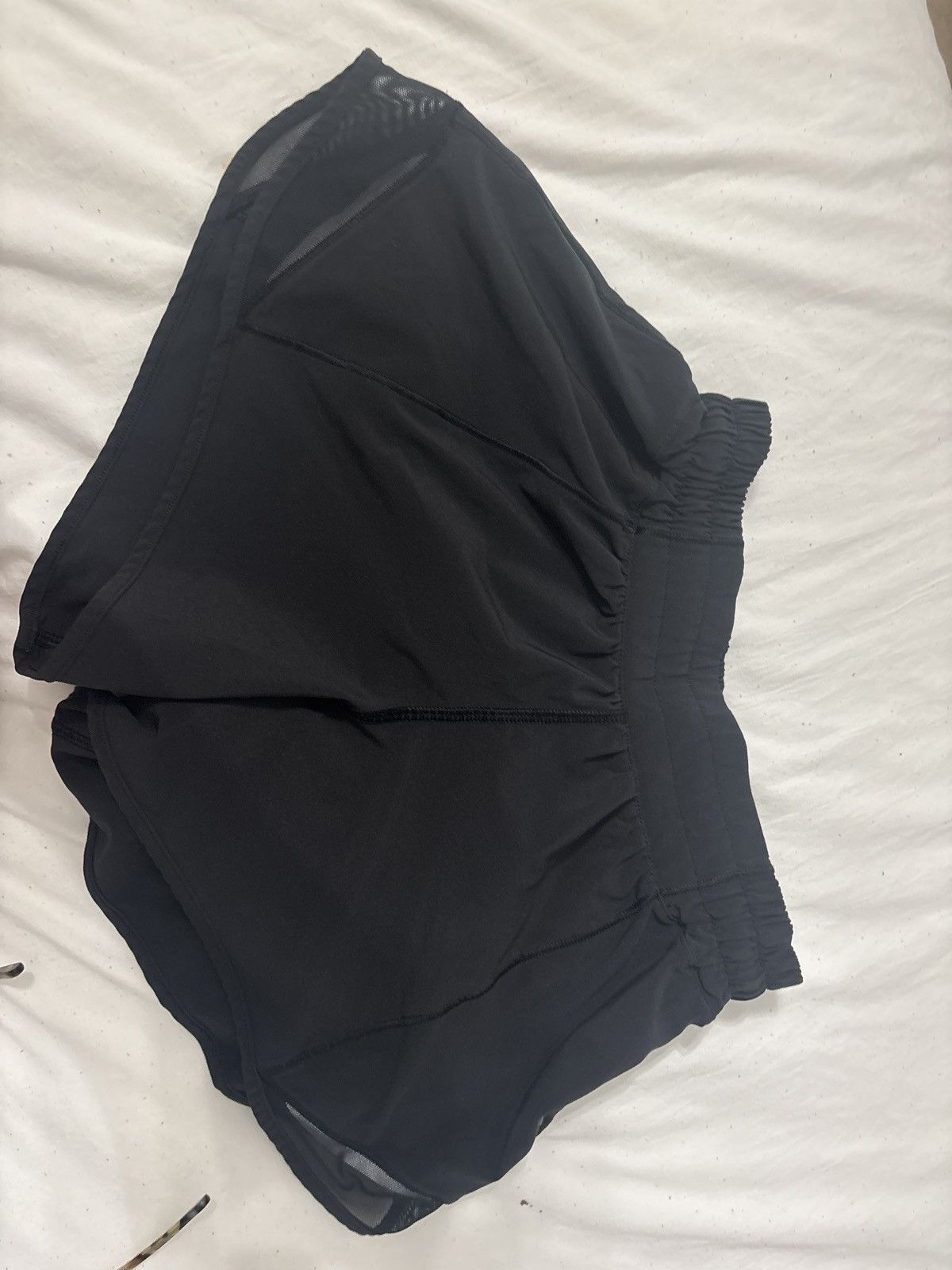 Lululemon Workout shorts Size 25" / US 0 / IT 36 - 2 Thumbnail