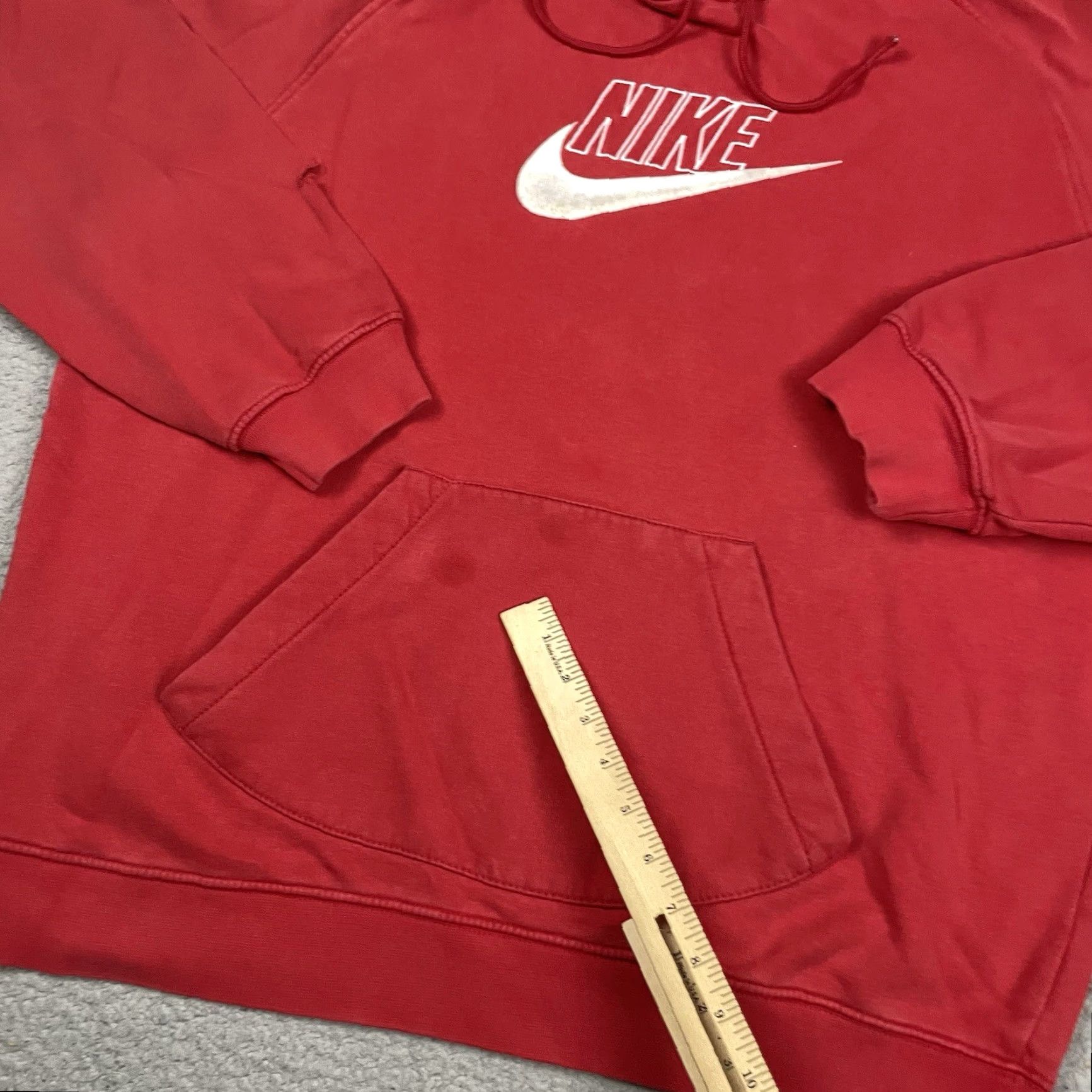 Nike VINTAGE Nike Sweatshirt Hoodie XL Red Swoosh Distressed Check Y2K Rare Vtg Logo Size US XL / EU 56 / 4 - 7 Thumbnail