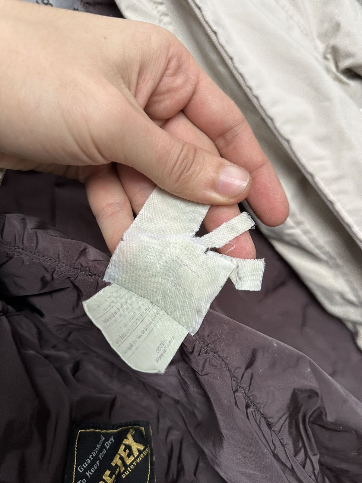 Prada Prada Italy Gore-tex Zip Jacket Vintage Size M / US 6-8 / IT 42-44 - 16 Thumbnail