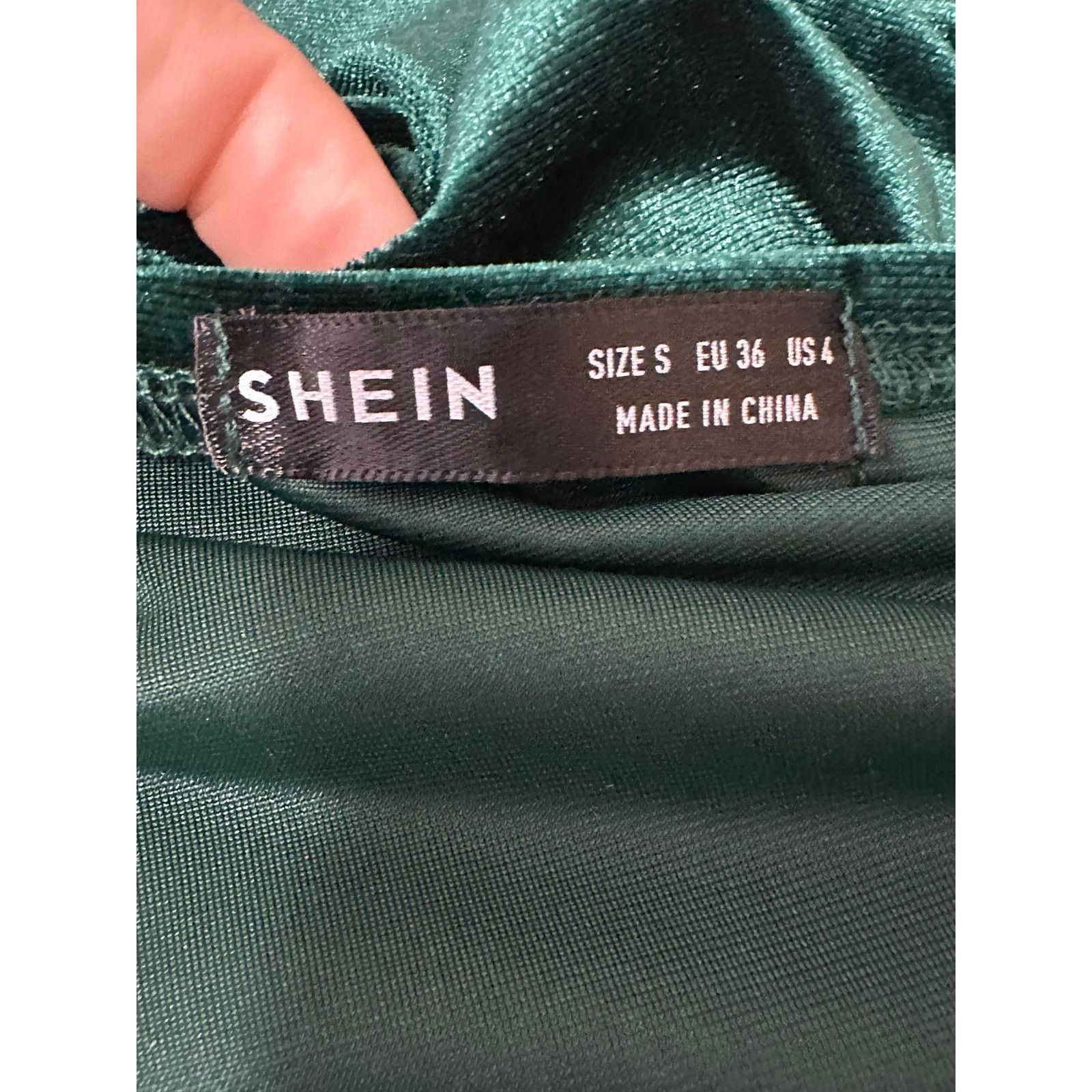 Shein Shein green velour front cut out mini dress size Small Size S / US 4 / IT 40 - 3 Thumbnail