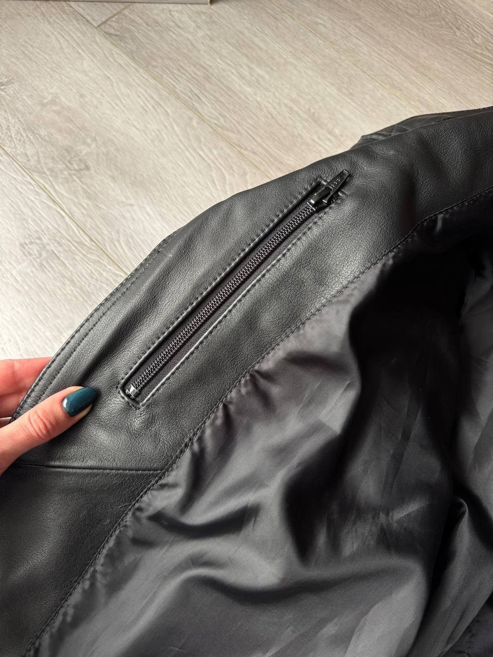 Vintage Vintage Spirit Motors Biker Leather Jacket Size US XL / EU 56 / 4 - 15 Thumbnail