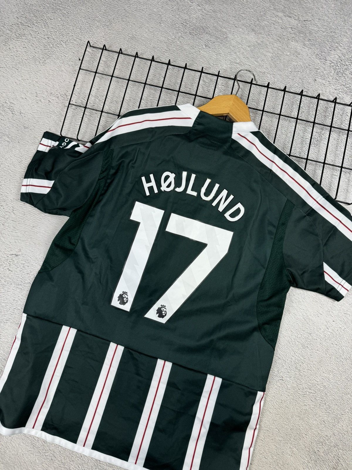 Adidas × Vintage HOJLUND Manchester United 2023/24 Adidas Jersey Blokcore XL Size US XL / EU 56 / 4 - 2 Thumbnail