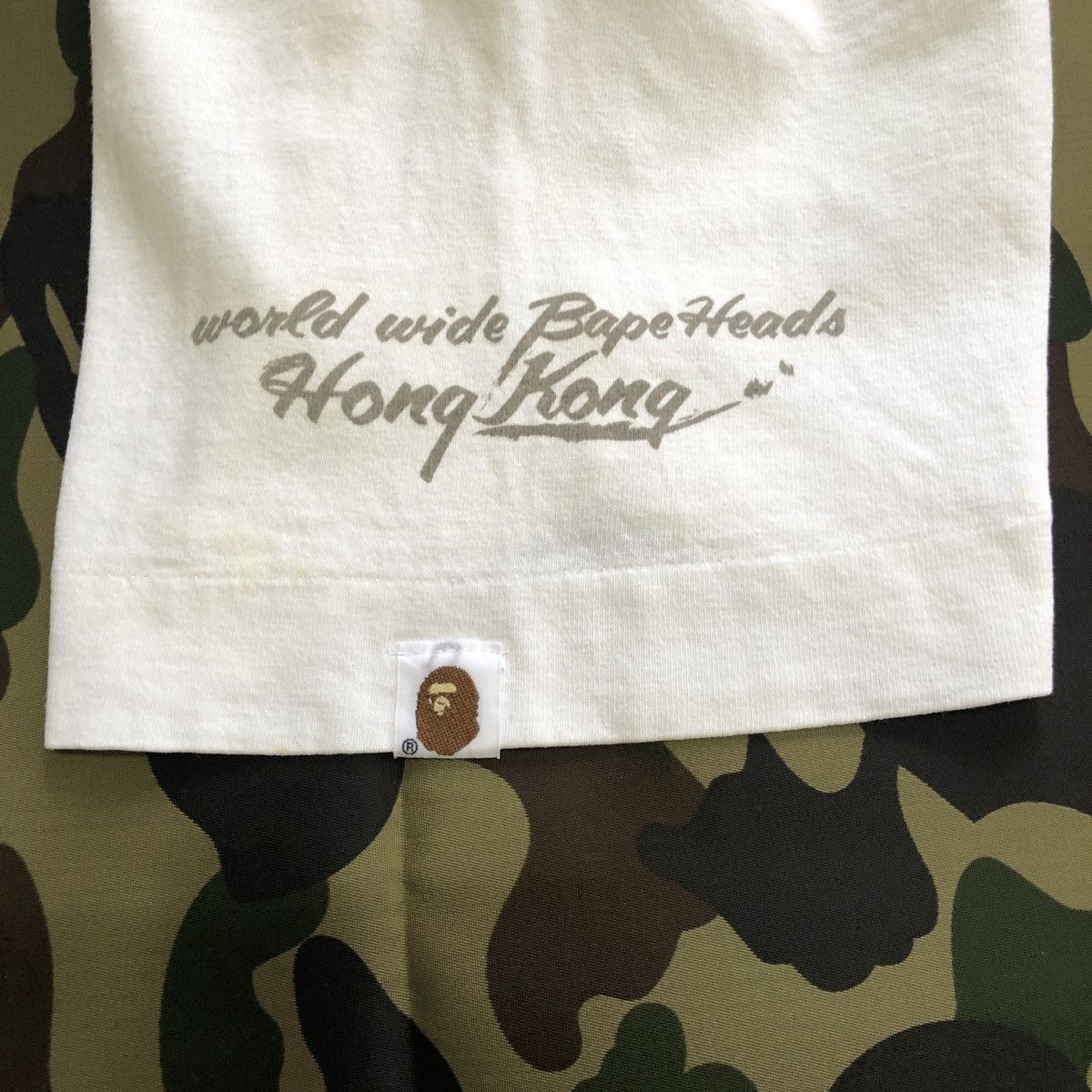 Bape 1999 Bape Mania Hong Kong Grand Opening Tee Size US M / EU 48-50 / 2 - 7 Thumbnail