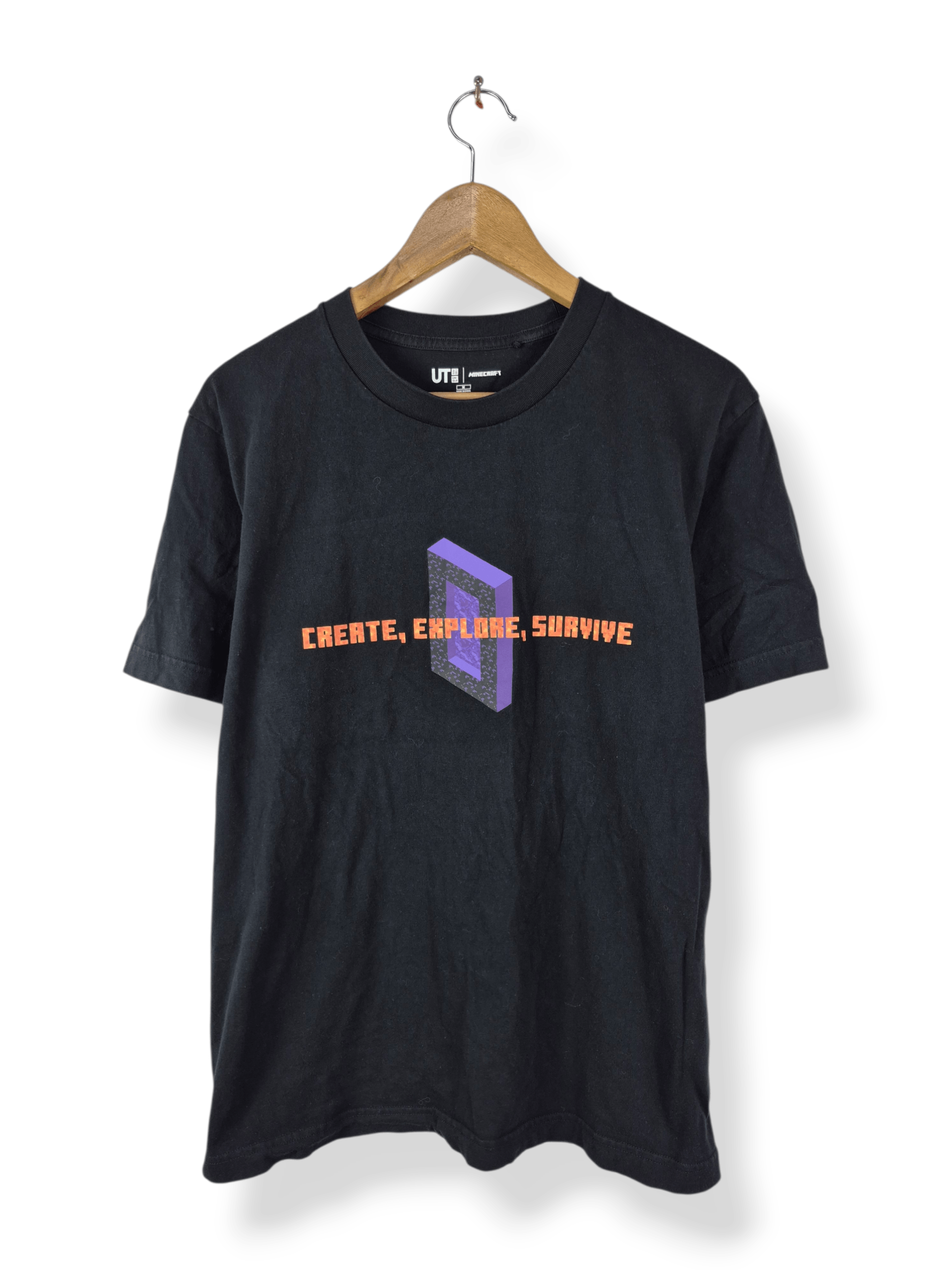 Uniqlo 🔥 Uniqlo Minecraft Games Promo Tee Size US M / EU 48-50 / 2 - 1 Thumbnail