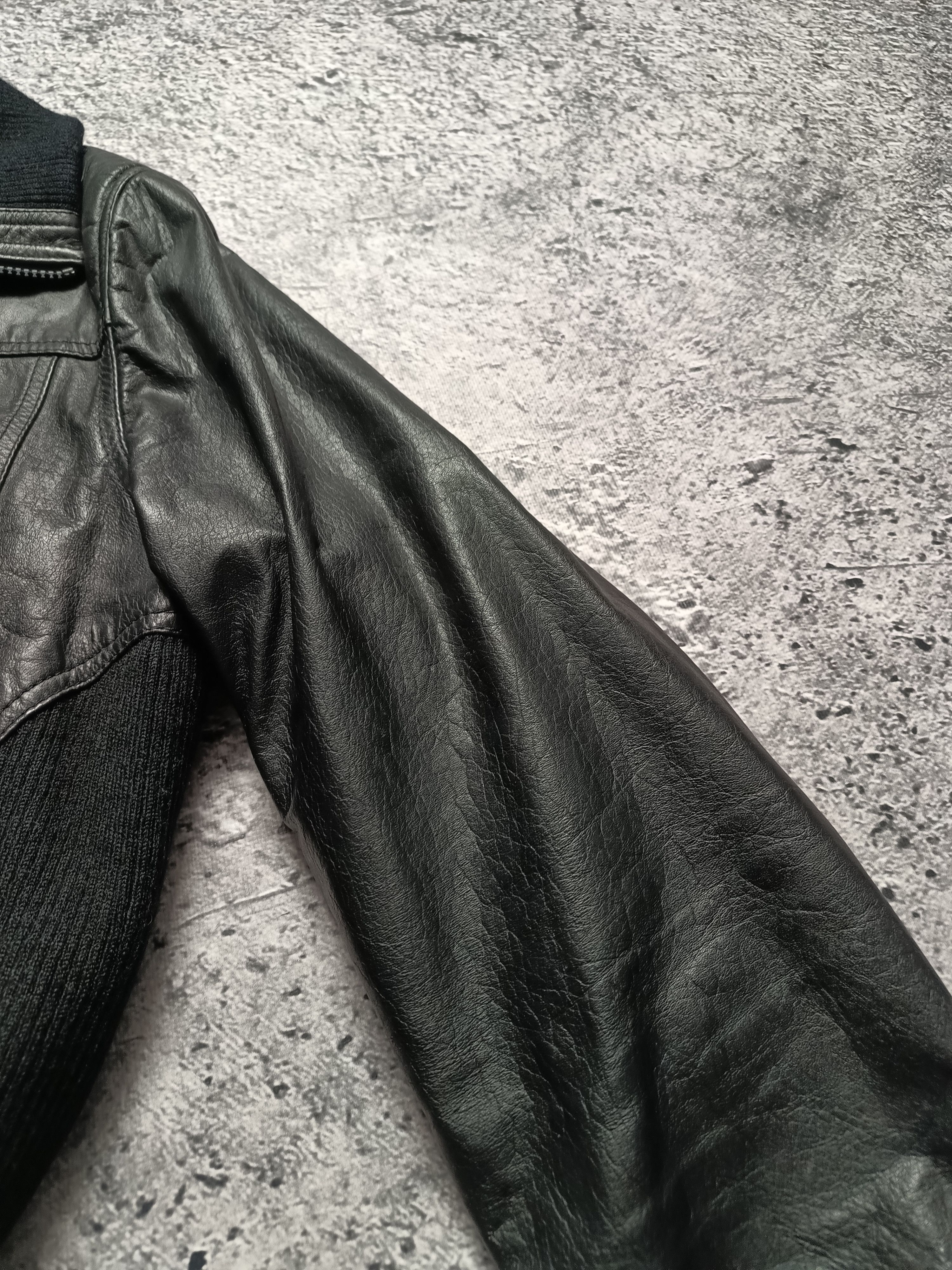 Vintage Vintage 90s Leather Jacket Premium Leather Acne Avirex Style Size US S / EU 44-46 / 1 - 7 Thumbnail