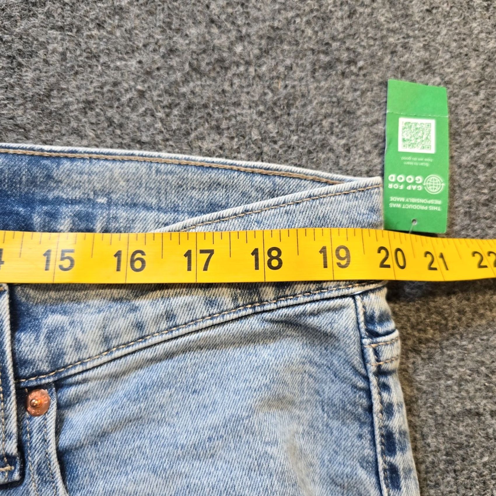 Gap GAP Jeans Women Size 18 Blue Low Rise Straight Crop Distressed Light Wash Casual Jeans - 5-Pocket Denim Inseam 27 in Size 40" / US 18 - 5 Thumbnail