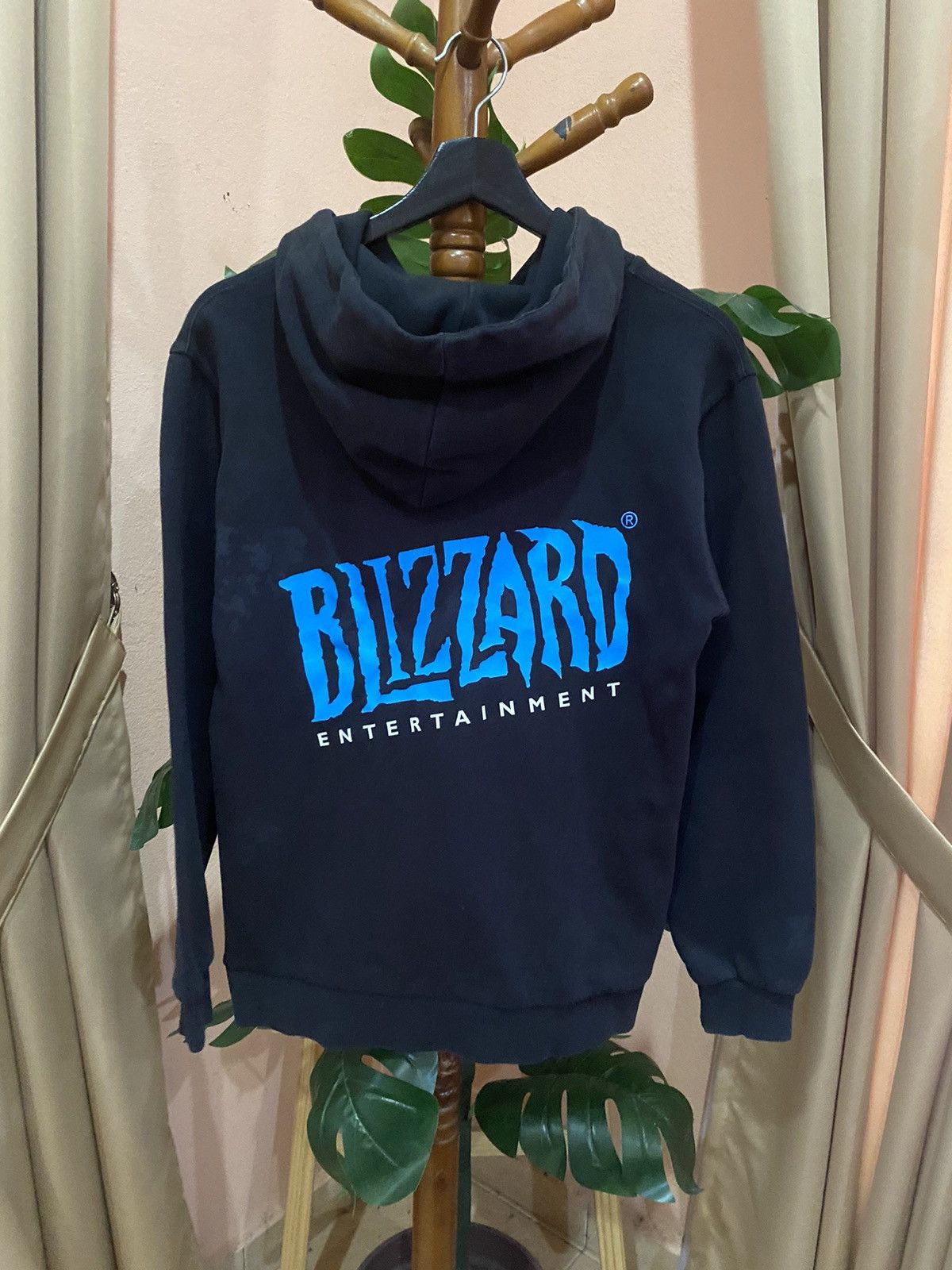 Vintage VINTAGE Y2K BLIZZATD ENTERTAINMENT HOODIE STYLISH GAMING Size US S / EU 44-46 / 1 - 1 Thumbnail
