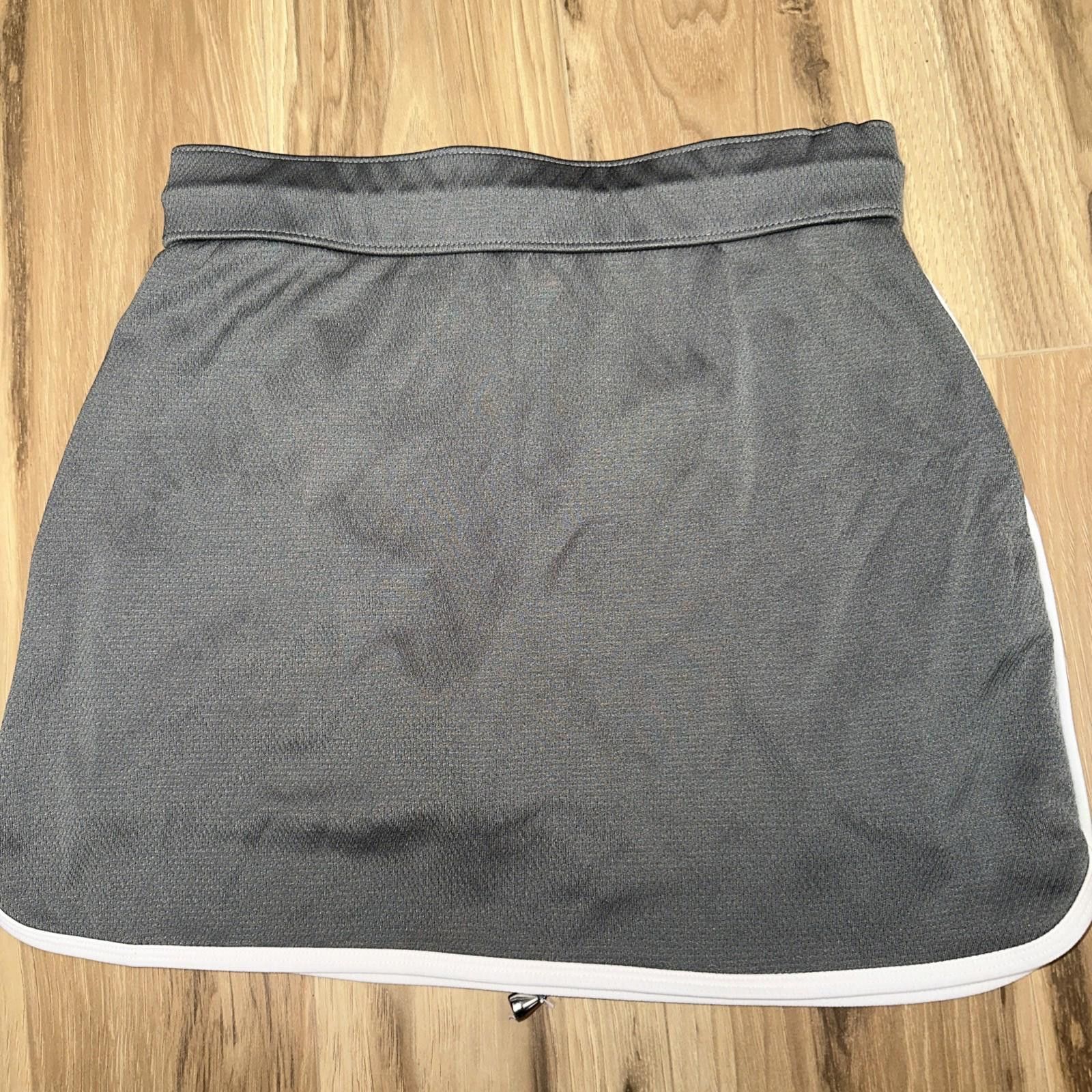 Izod Izod Golf Gray White Drawstring Elastic Skort Size Small Size ONE SIZE - 11 Thumbnail