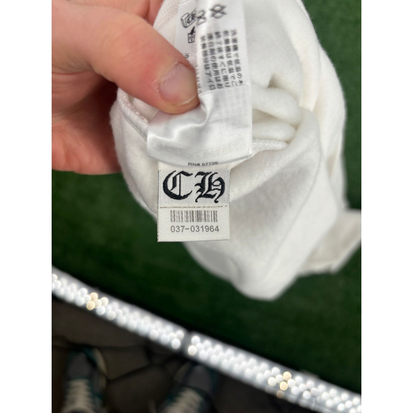Chrome Hearts Chrome Hearts "Love You" Letter White Crewneck Sweater XL Size US XL / EU 56 / 4 - 8 Thumbnail