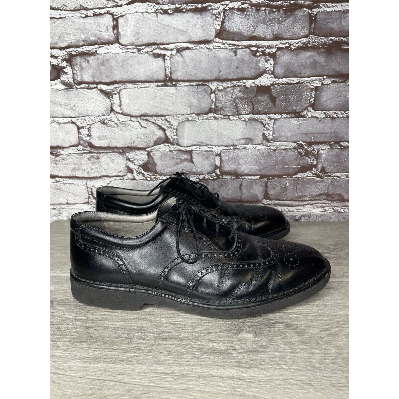 Rockport Rockport Dressports Black Leather Wingtip Oxfords Vibram Sol Size US 9.5 / EU 42-43 - 3 Thumbnail