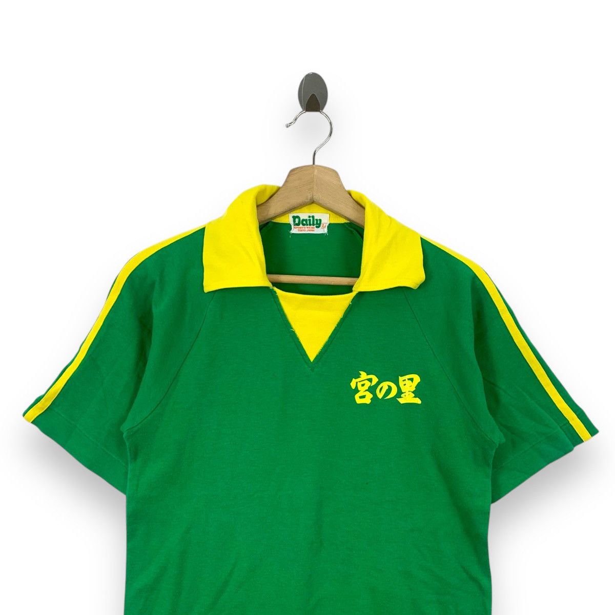 Vintage Vintage 80’ JAPAN BRAZIL JERSEY Football L Tee Shirt Size US L / EU 52-54 / 3 - 3 Thumbnail