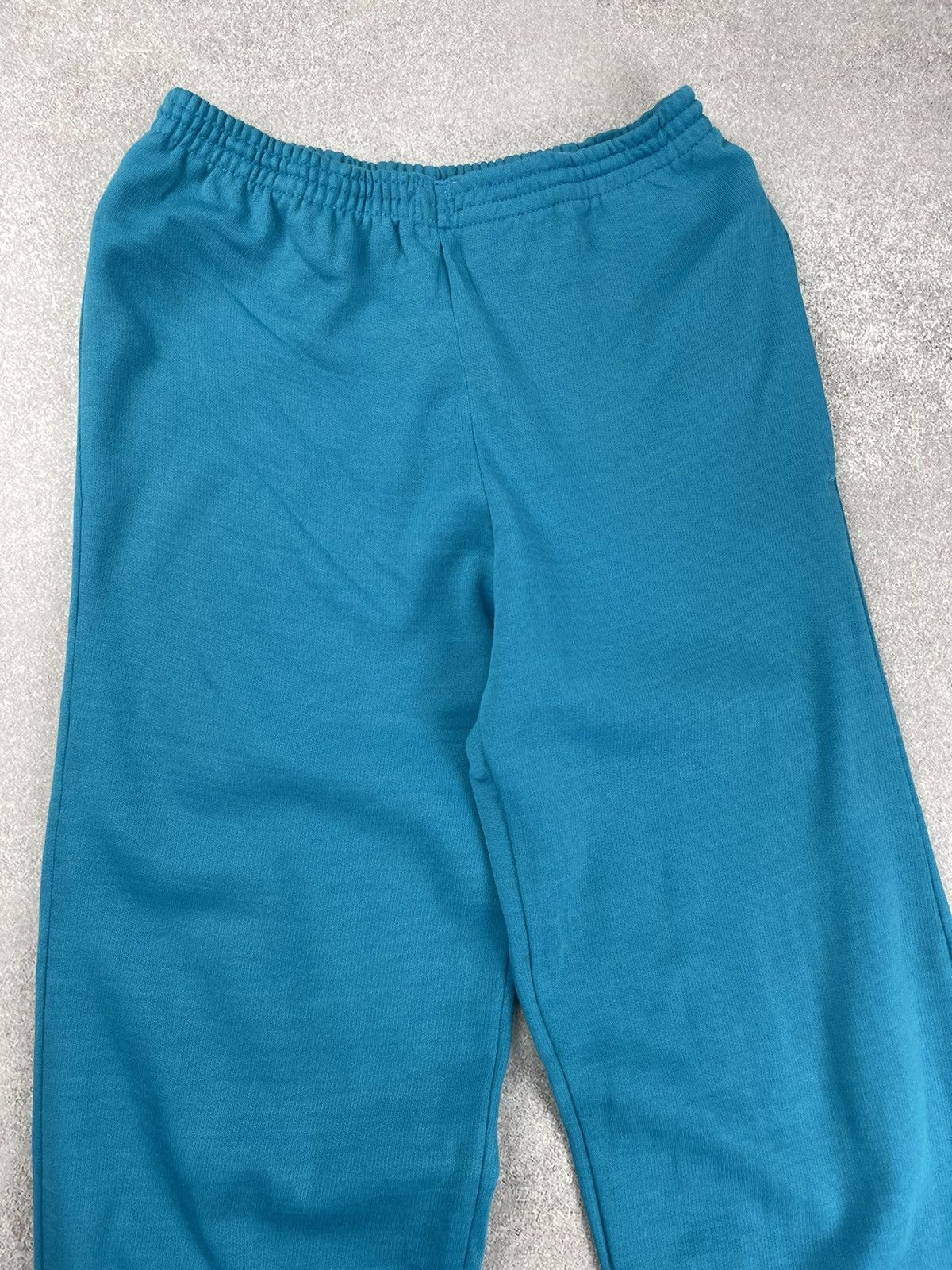 Adidas Vintage Adidas Ventex Retro Tracksuit Made in France Size M Size US M / EU 48-50 / 2 - 13 Thumbnail