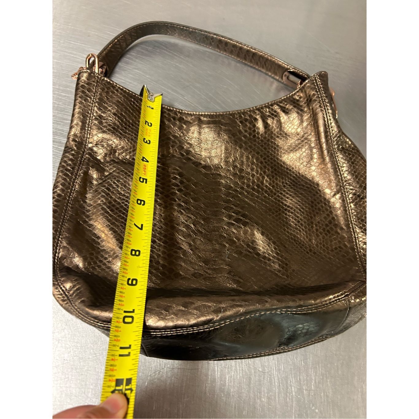 Michael Kors Michael Kors Women’s Limited Edition Rose Gold Slouchy Satch Size ONE SIZE - 10 Thumbnail
