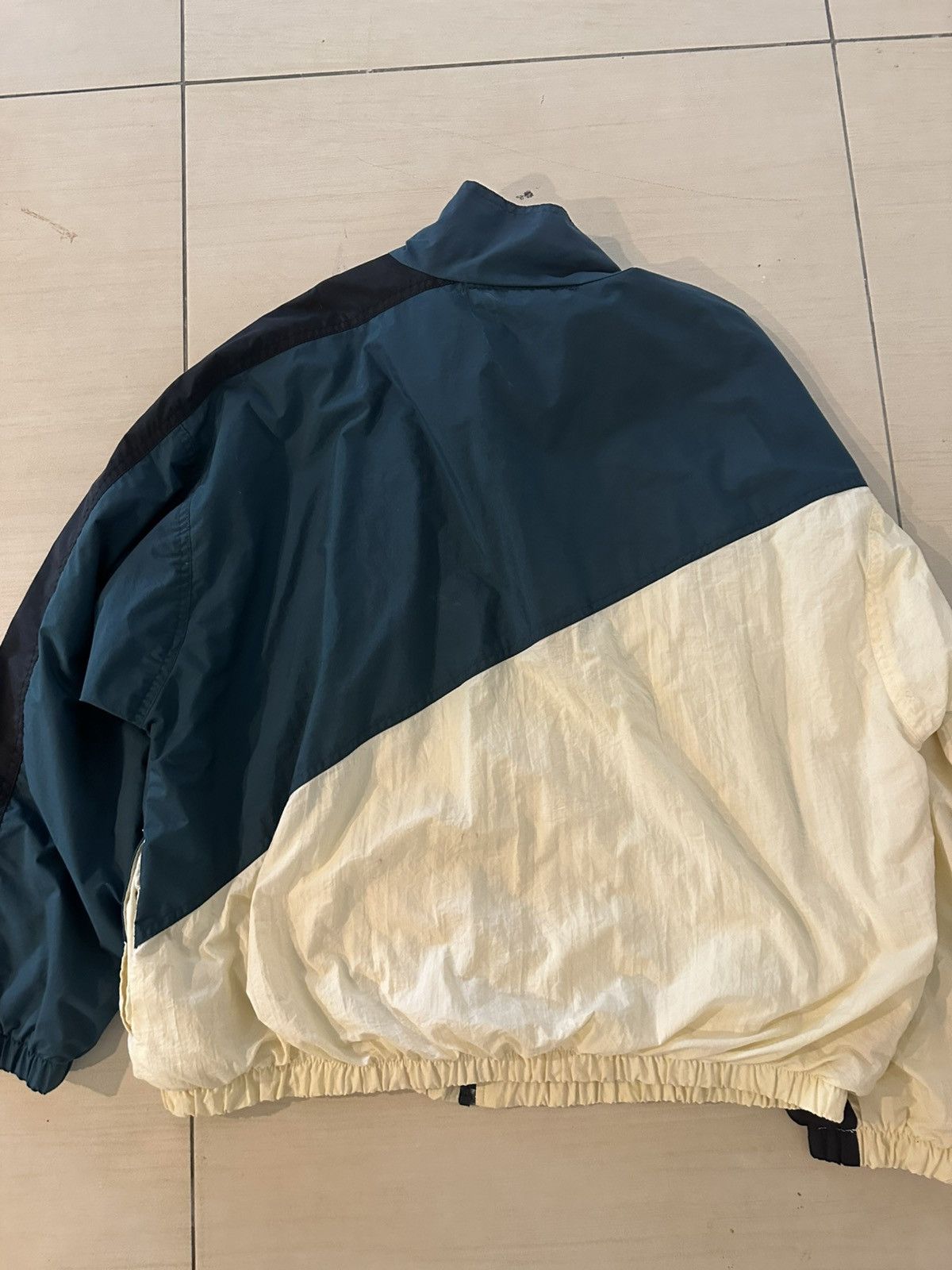 Nike Nike Vintage Windbreaker Size US XL / EU 56 / 4 - 2 Thumbnail