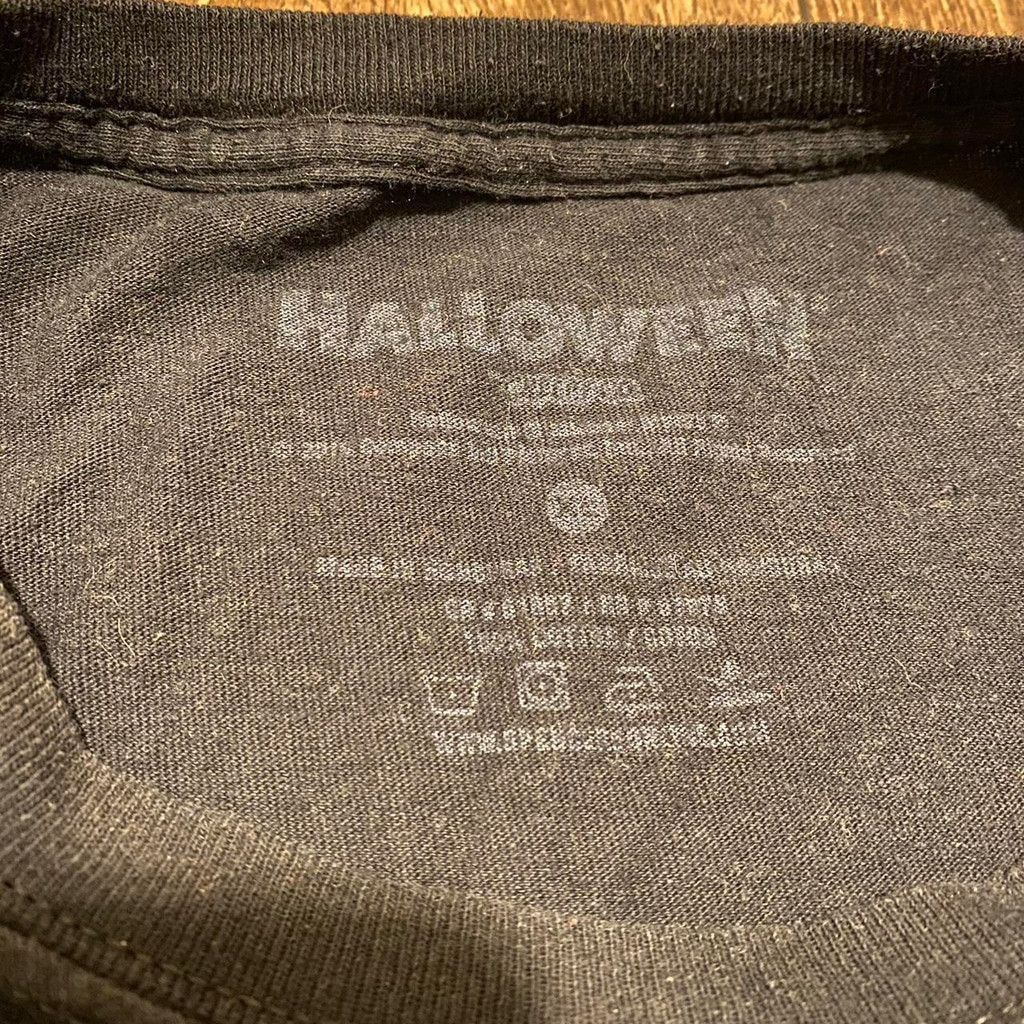 Other Halloween Safety A sitter’s Guide tee size XL Size US L / EU 52-54 / 3 - 3 Thumbnail