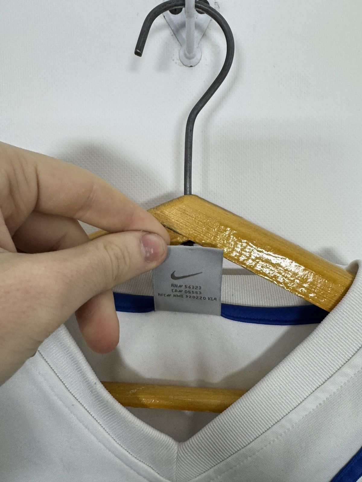 Nike Nike Vintage Top Diagonal Stripe NikeFit Football Perforated Size US XXL / EU 58 / 5 - 9 Thumbnail