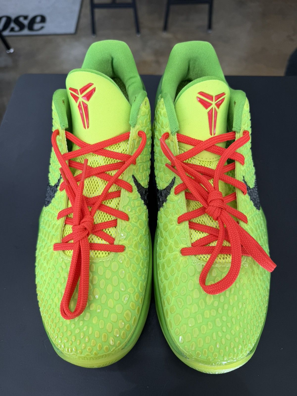Nike Nike Kobe 6 Protro Grinch Size 9 (2020) Size US 9 / EU 42 - 2 Thumbnail