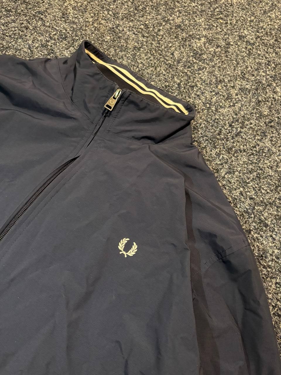 Fred Perry RARE FRED PERRY DARK BLUE NYLON VINTAGE BOMBER ZIP JACKET Size US XL / EU 56 / 4 - 3 Thumbnail