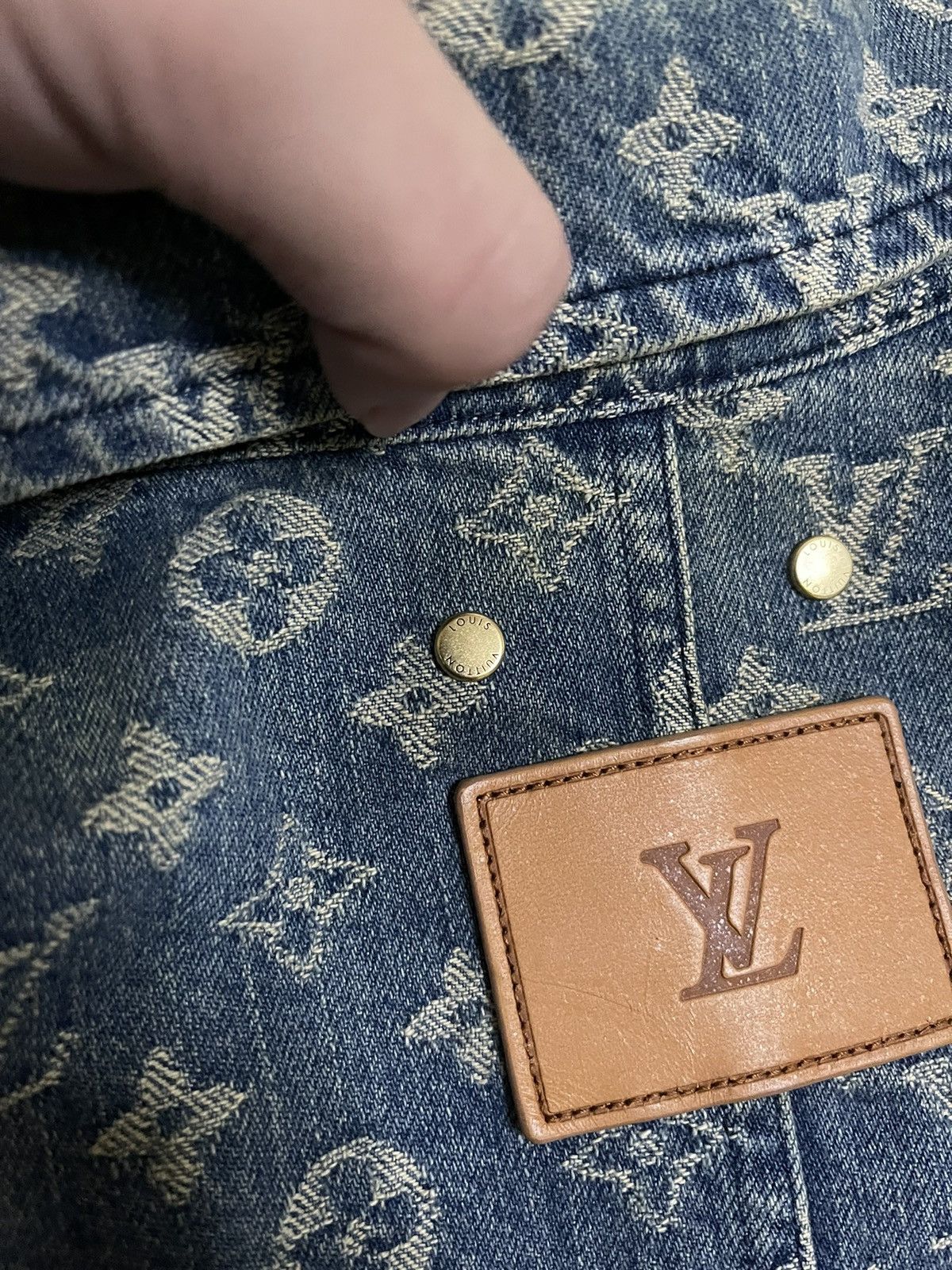 Louis Vuitton × Supreme Supreme Louis Vuitton lv jacquard denim chore coat size 46 Size US S / EU 44-46 / 1 - 12 Thumbnail