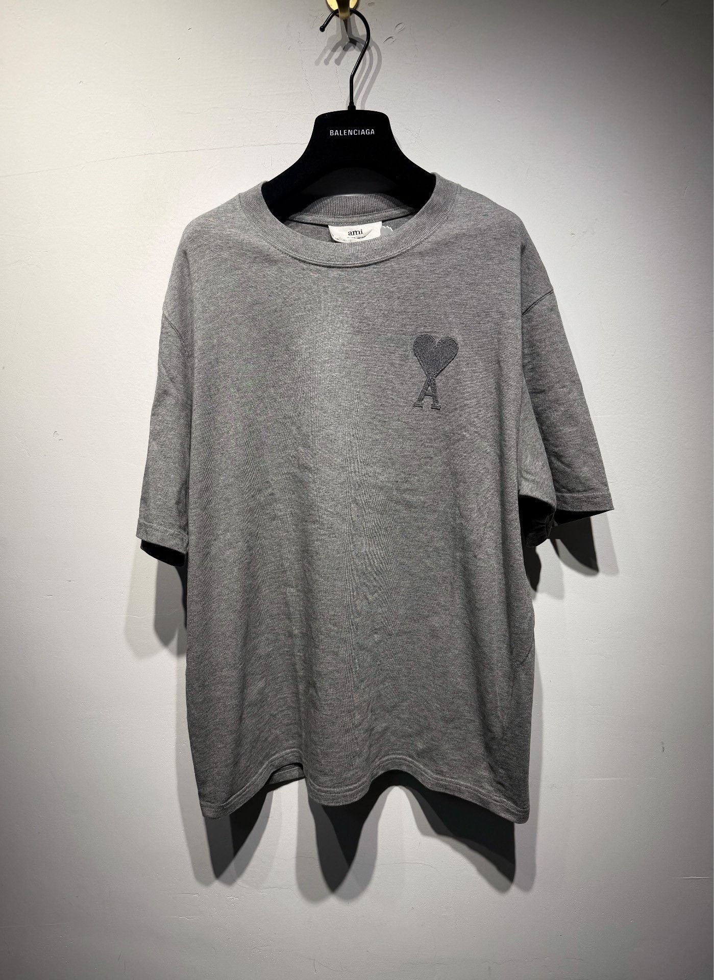 AMI AMI PARIS Navy Blue Color Red Heart T-shirt XS Unisex | Grailed