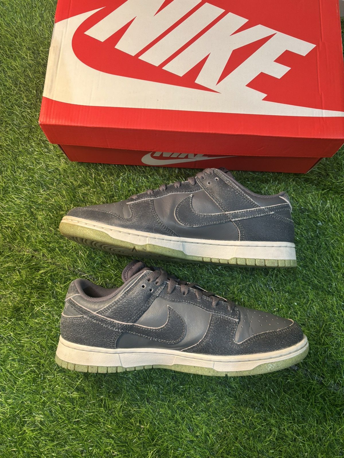 Nike Nike dunk low Halloween Size US 10 / EU 43 - 2 Thumbnail