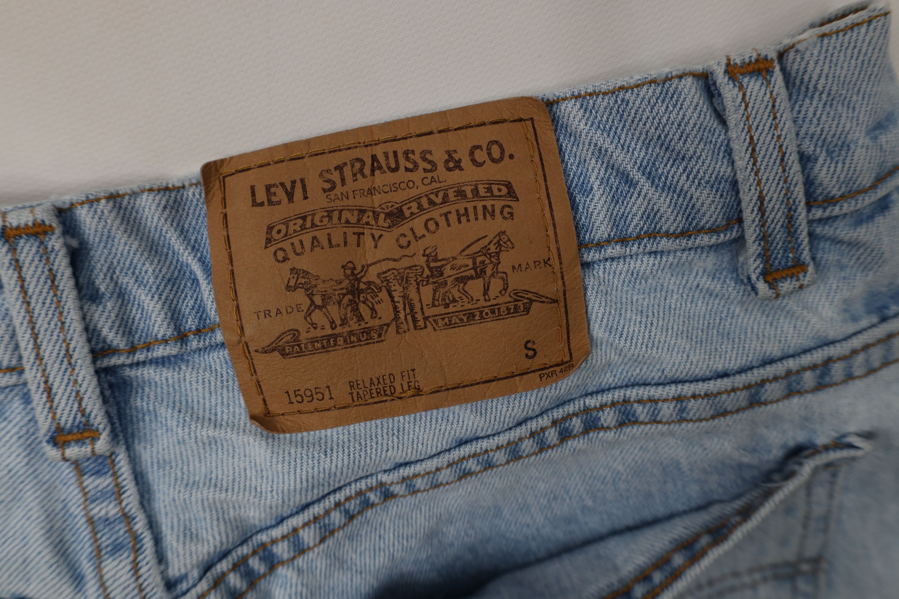 Levi's Vintage 90s Levis 15951 Orange Tab Short Tapered Leg Jeans Size 34" / US 12 / IT 48 - 17 Thumbnail