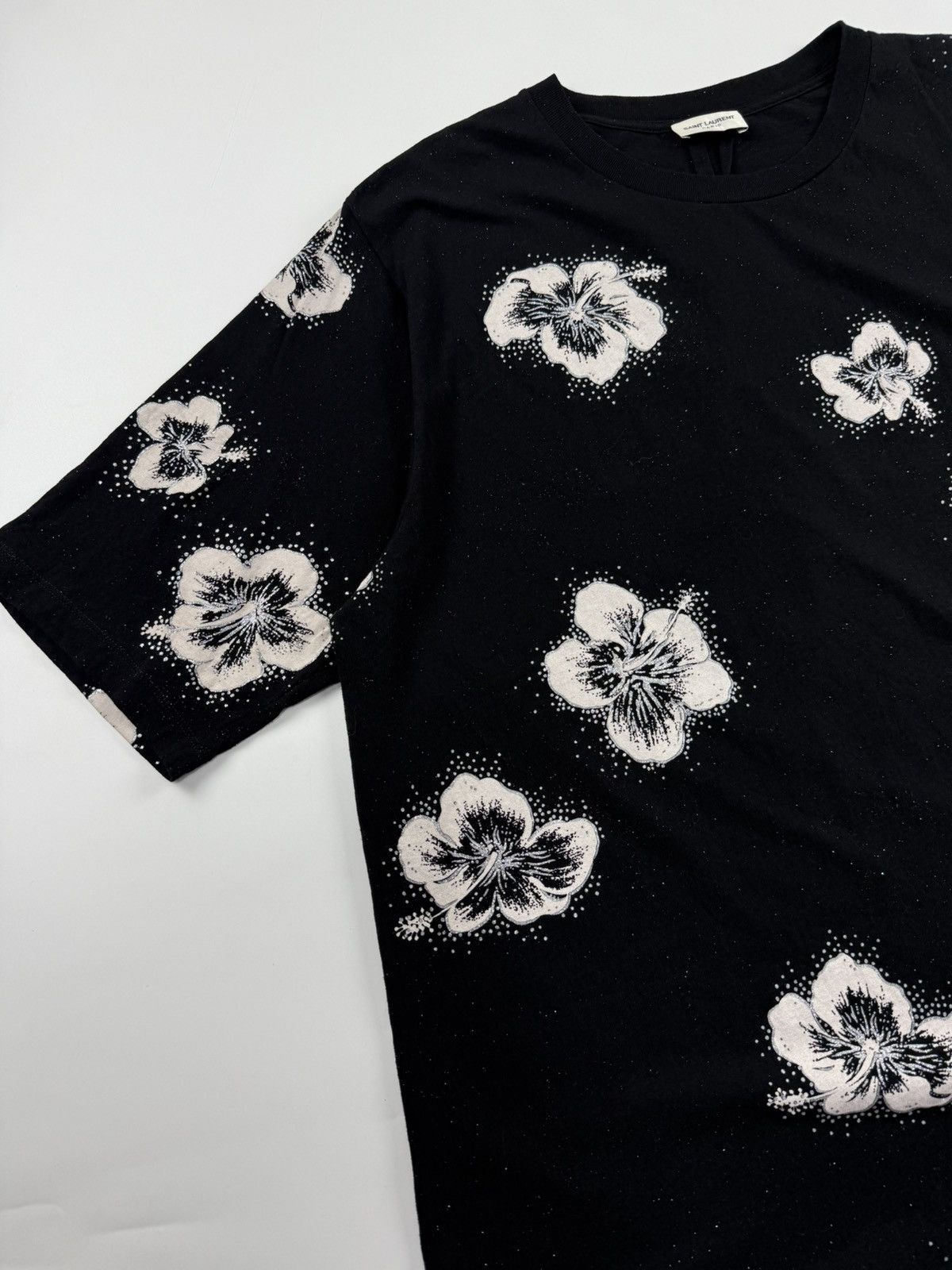 Saint Laurent Paris Saint Laurent Floral Tee Size US L / EU 52-54 / 3 - 3 Thumbnail