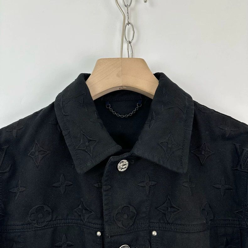 Louis Vuitton Louis Vuitton 24 new black and red gradient presbyopic deni Size US S / EU 44-46 / 1 - 4 Thumbnail