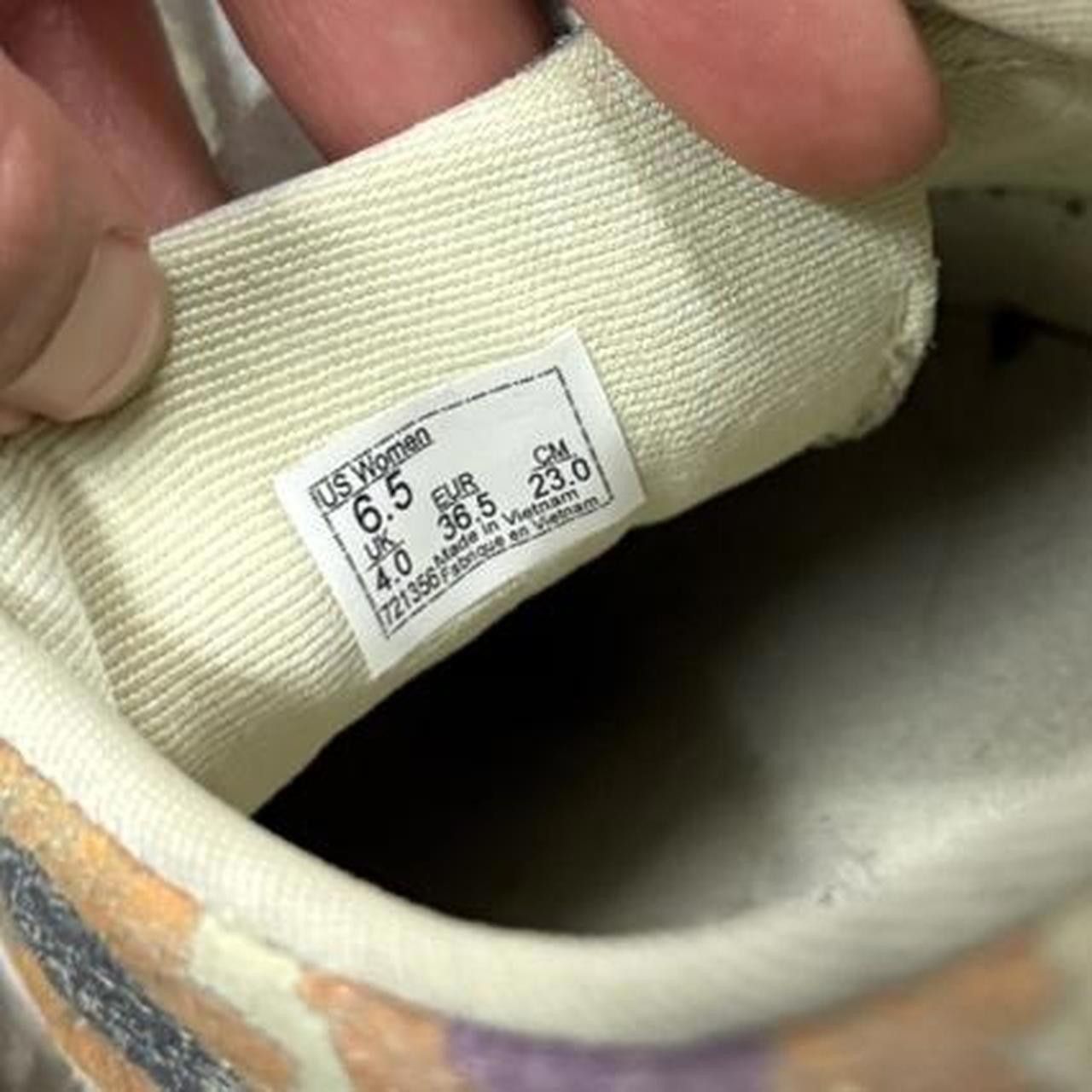 Vans Sunflower Suede Like Vans Size US 6.5 / IT 36.5 - 4 Thumbnail