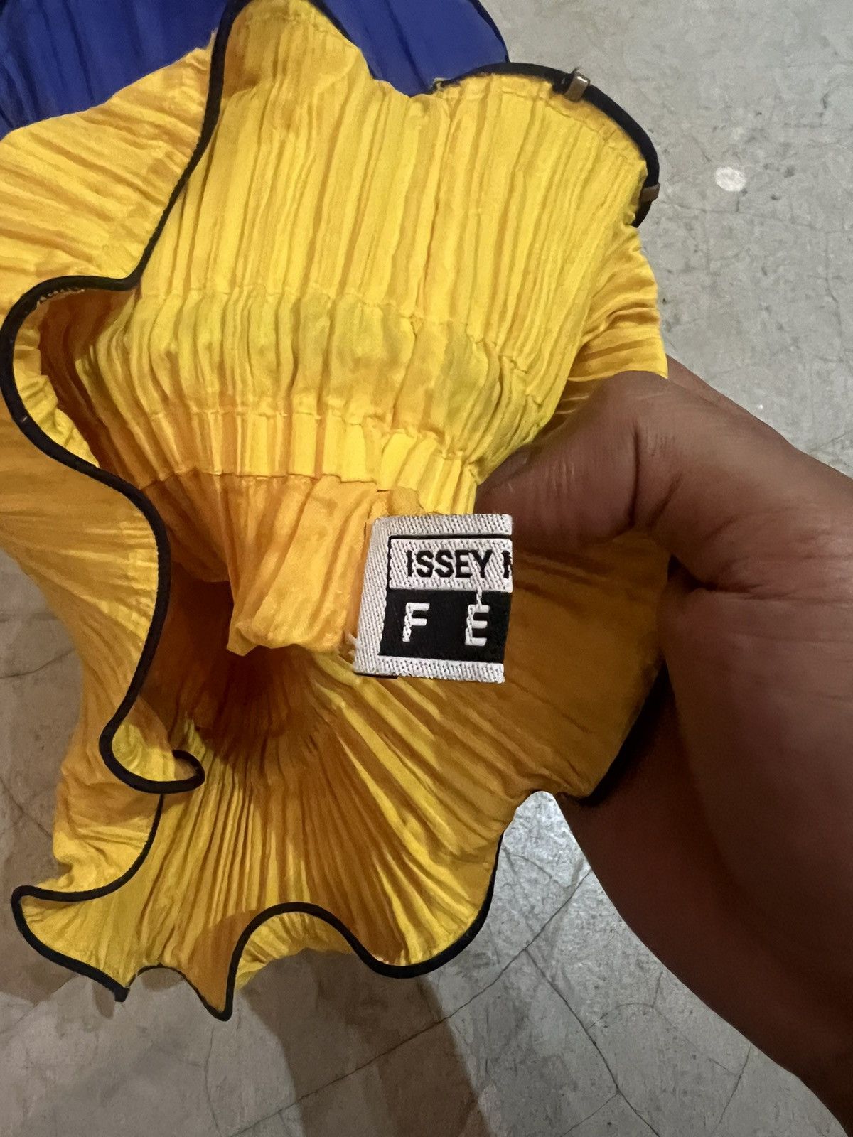 Issey Miyake × Pleats Please Issey Miyake × Vintage Vintage Issey Miyake FETE Pleats Handle bags Size ONE SIZE - 4 Thumbnail