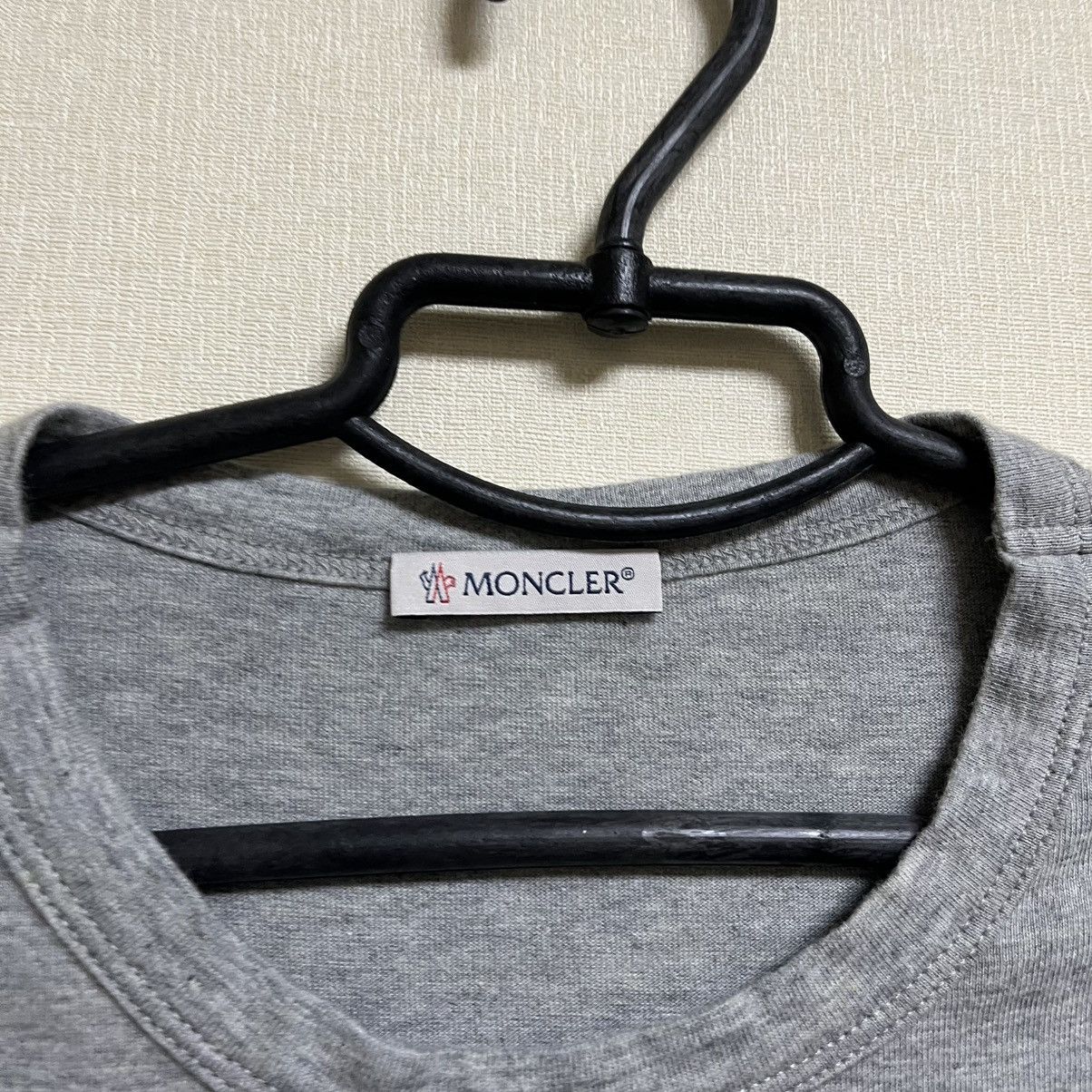 Moncler Moncler T-shirt Size US S / EU 44-46 / 1 - 6 Thumbnail