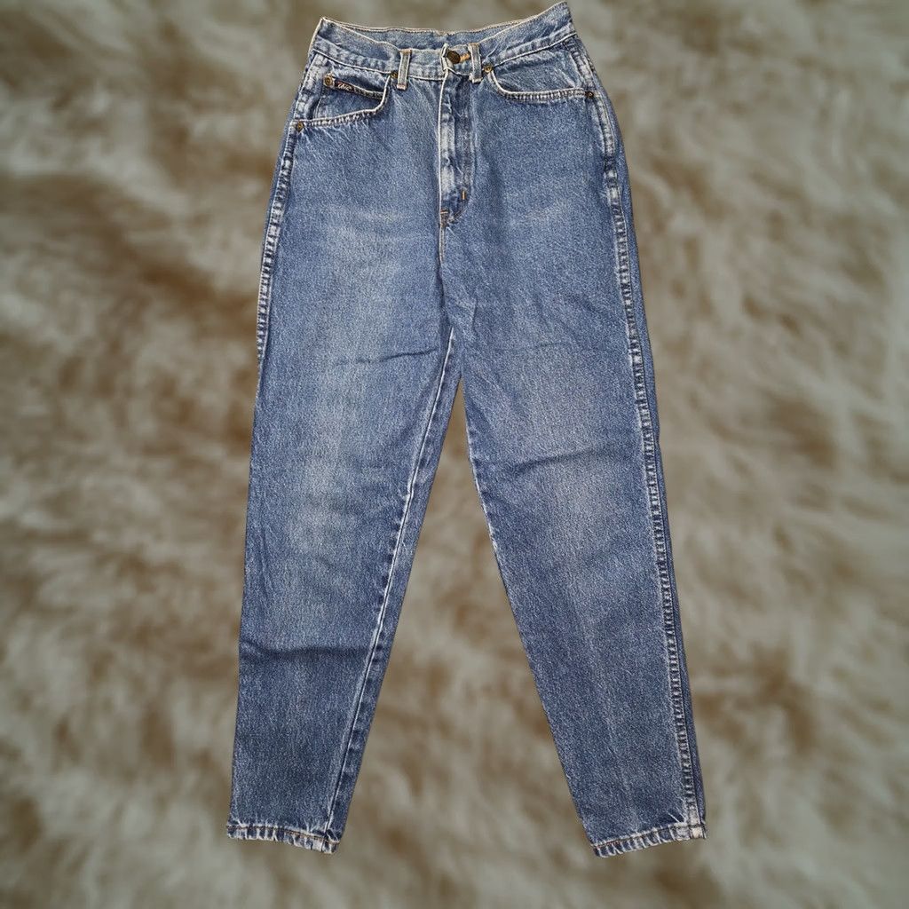Vintage VINTAGE Chic Jeans Womens 8 Blue Medium Wash High Rise Mom Tapered Relaxed 90s Womens Jeans Size 30" / US 8 / IT 44 - 1 Thumbnail