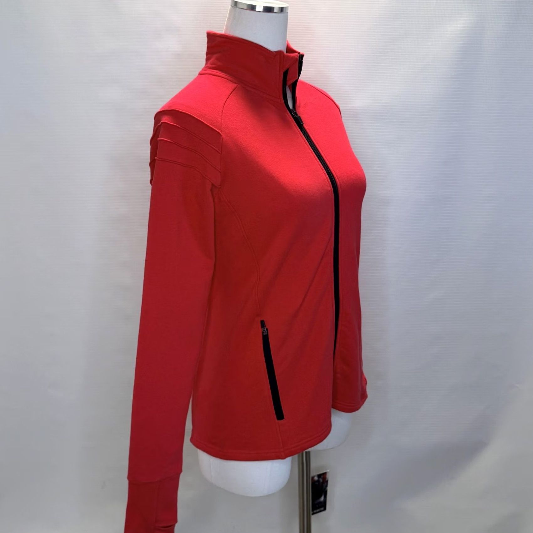 Primitive Born Primitive Track Jacket Womens Medium Red Full Zip Thumbholes Athletic Size M / US 6-8 / IT 42-44 - 2 Thumbnail
