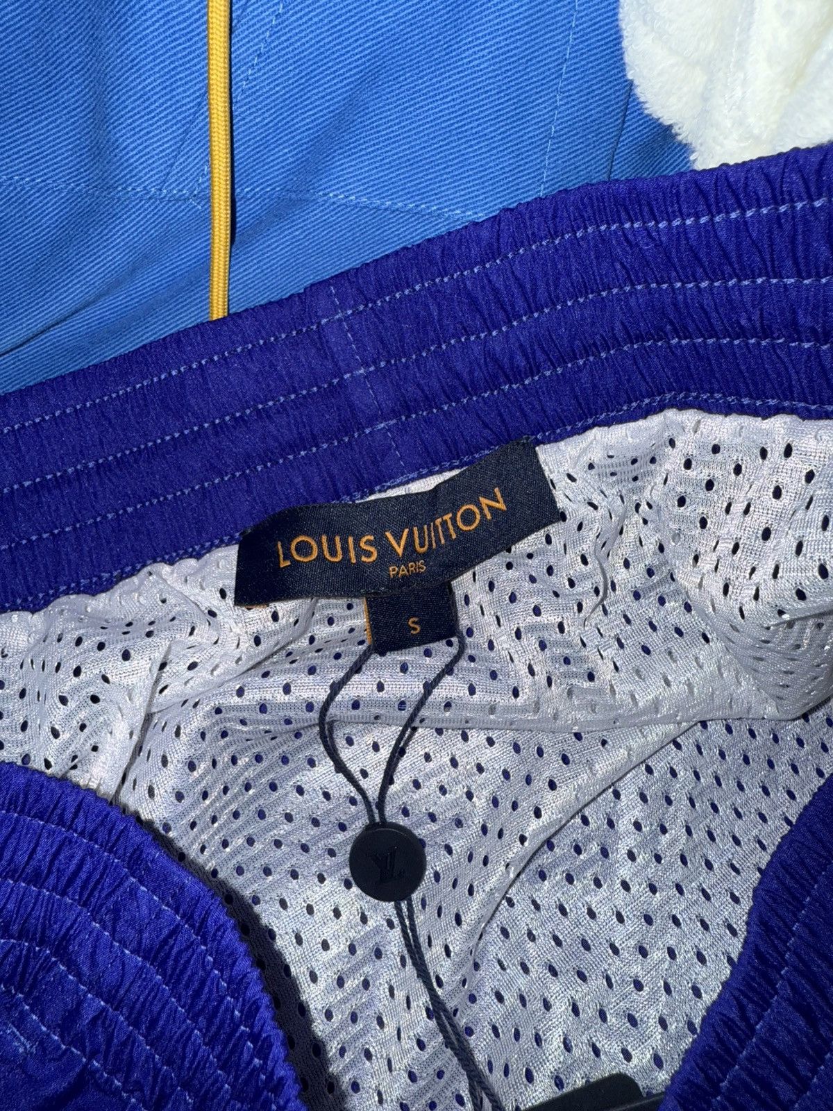Louis Vuitton LV monogram swim-shorts sz small Size US 31 - 2 Thumbnail