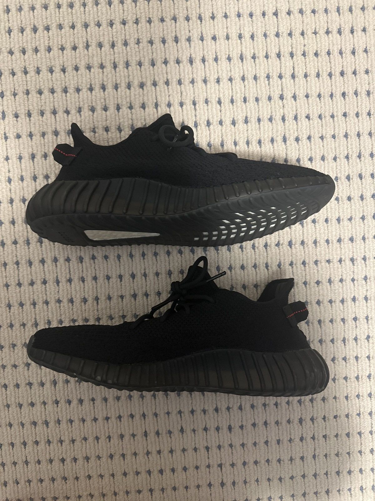 Yeezy Yeezy Boost 350 V2 Black Red Size US 13 / EU 46 - 7 Thumbnail