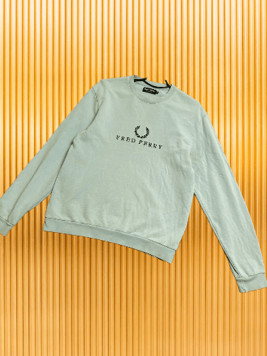 Fred Perry × Vintage Fred Perry Sweatshirt Crew Neck Big Logo Embroidery Size M Size US M / EU 48-50 / 2 - 1 Thumbnail