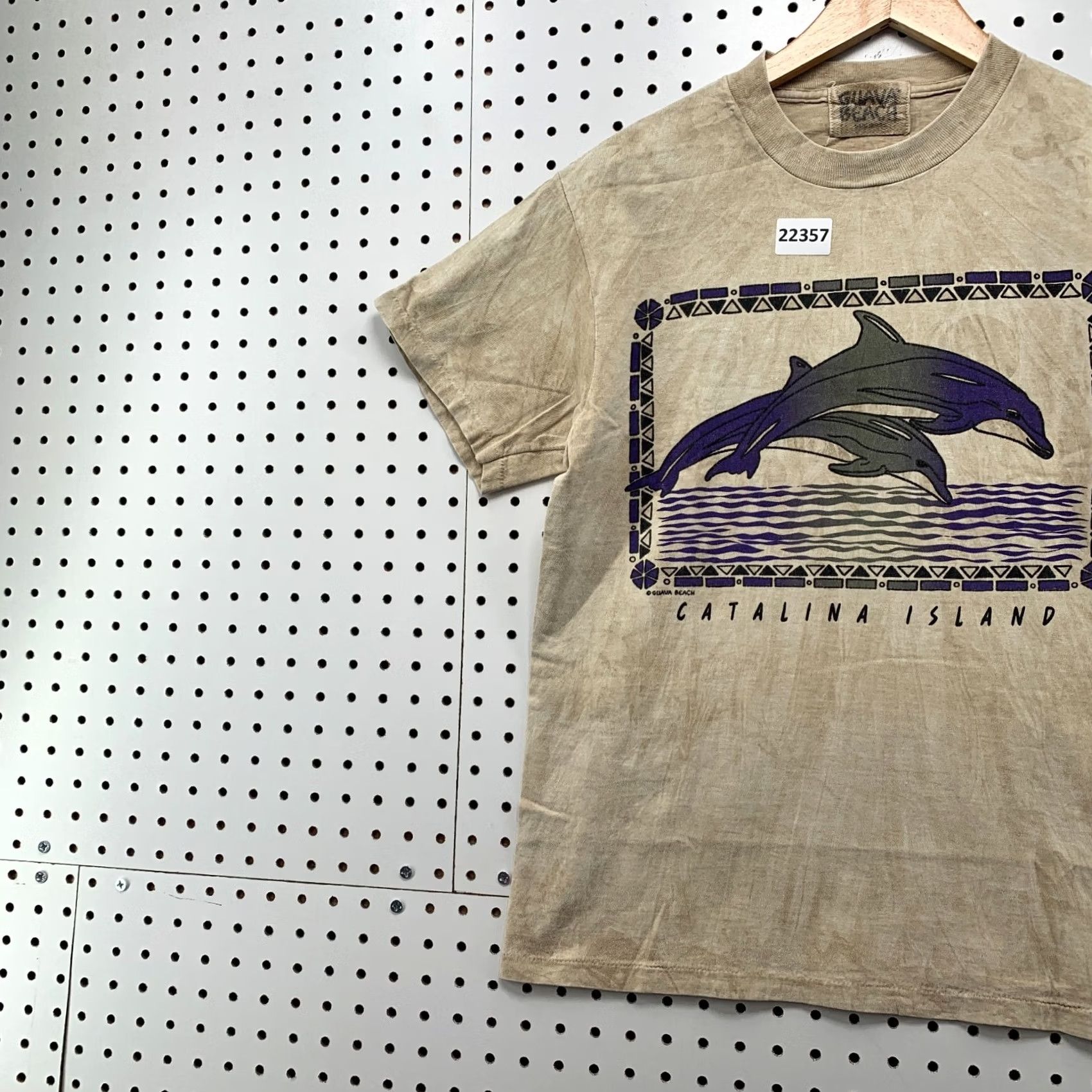 Catalina Vintage Guava Beach Dolphin Catalina Island Shirt Brown Adult Small 90s 80s Beach Crew Neck T-Shirt Mens Size US S / EU 44-46 / 1 - 3 Thumbnail
