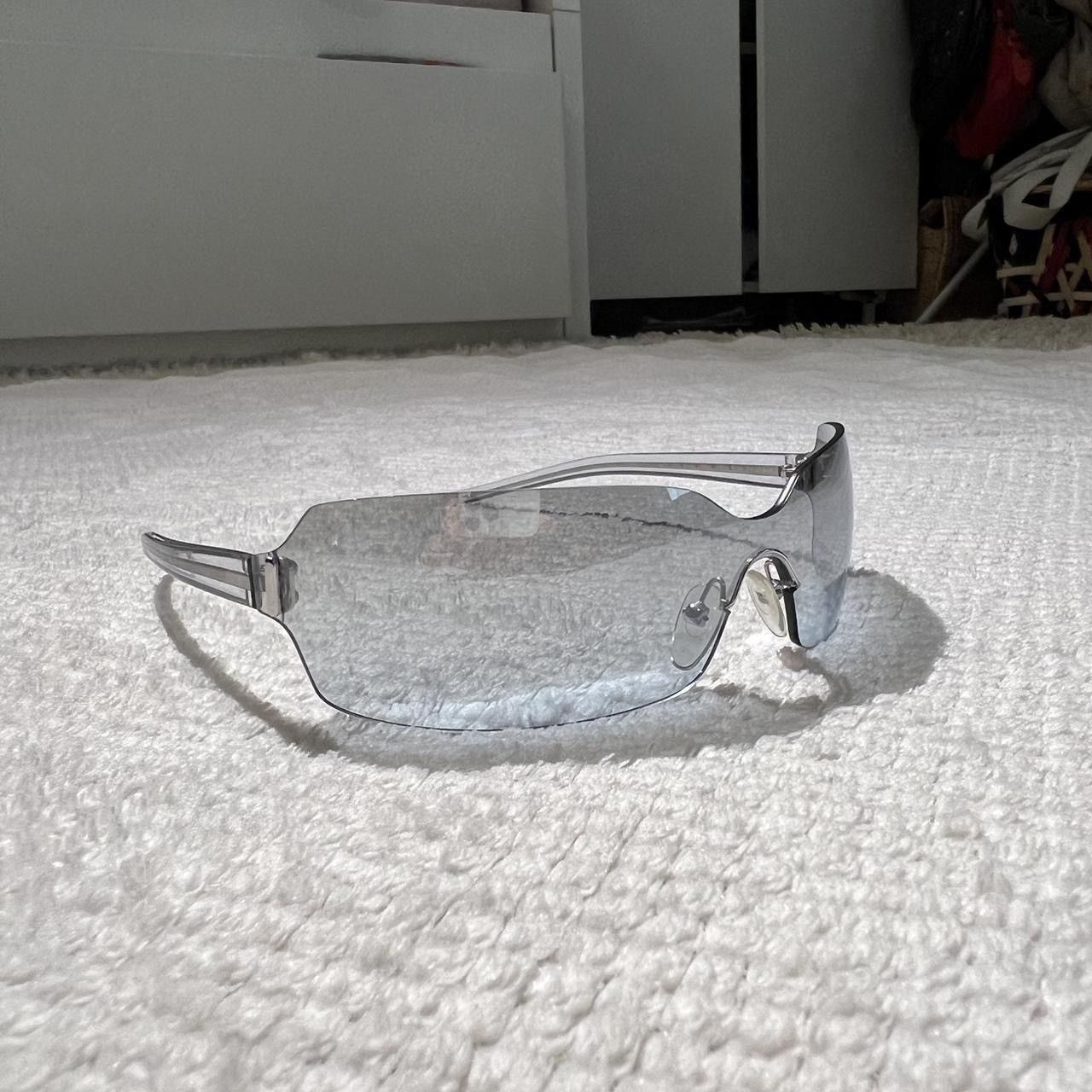La Perla La Perla 2000s Transparent Sunglasses – cyberpunk Aesthetic Size ONE SIZE - 3 Thumbnail