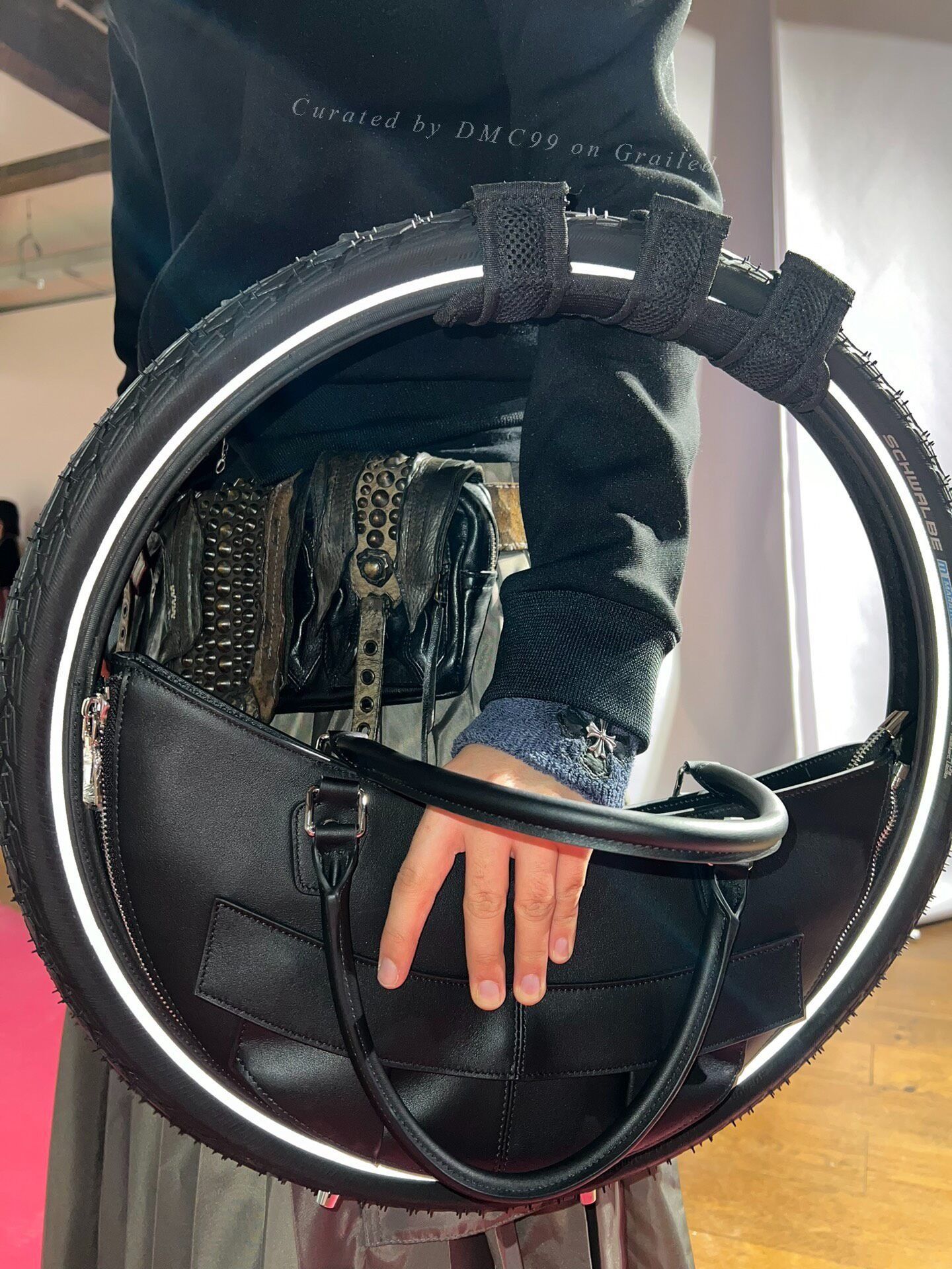Other Limited Detachable Tire Hand Bag Size ONE SIZE - 1 Thumbnail