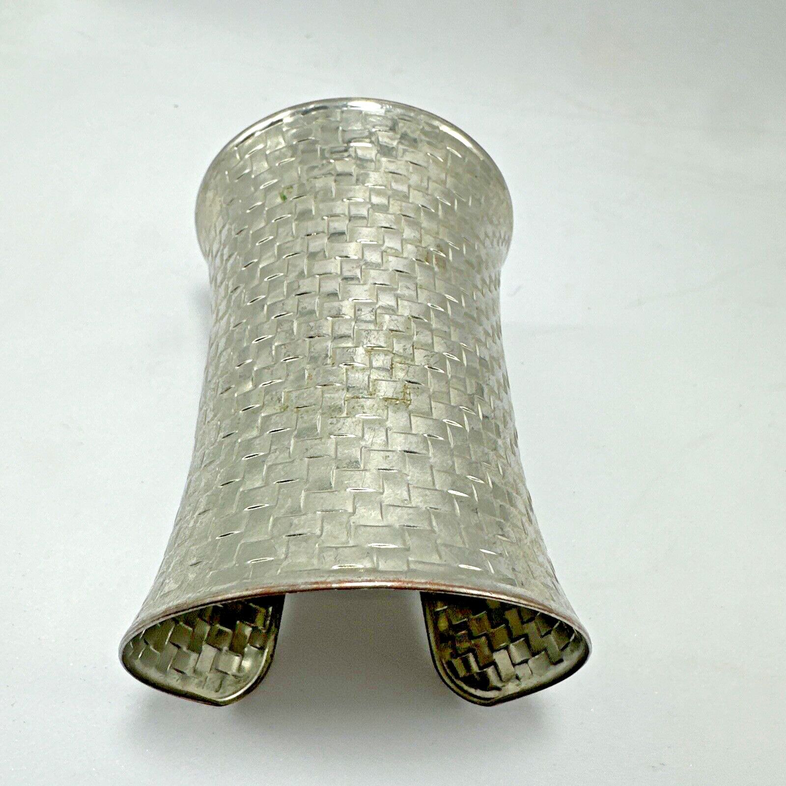 Other Fashion Basket Weave Bangle Cuff Adjustable Silver Tones Size ONE SIZE - 2 Thumbnail